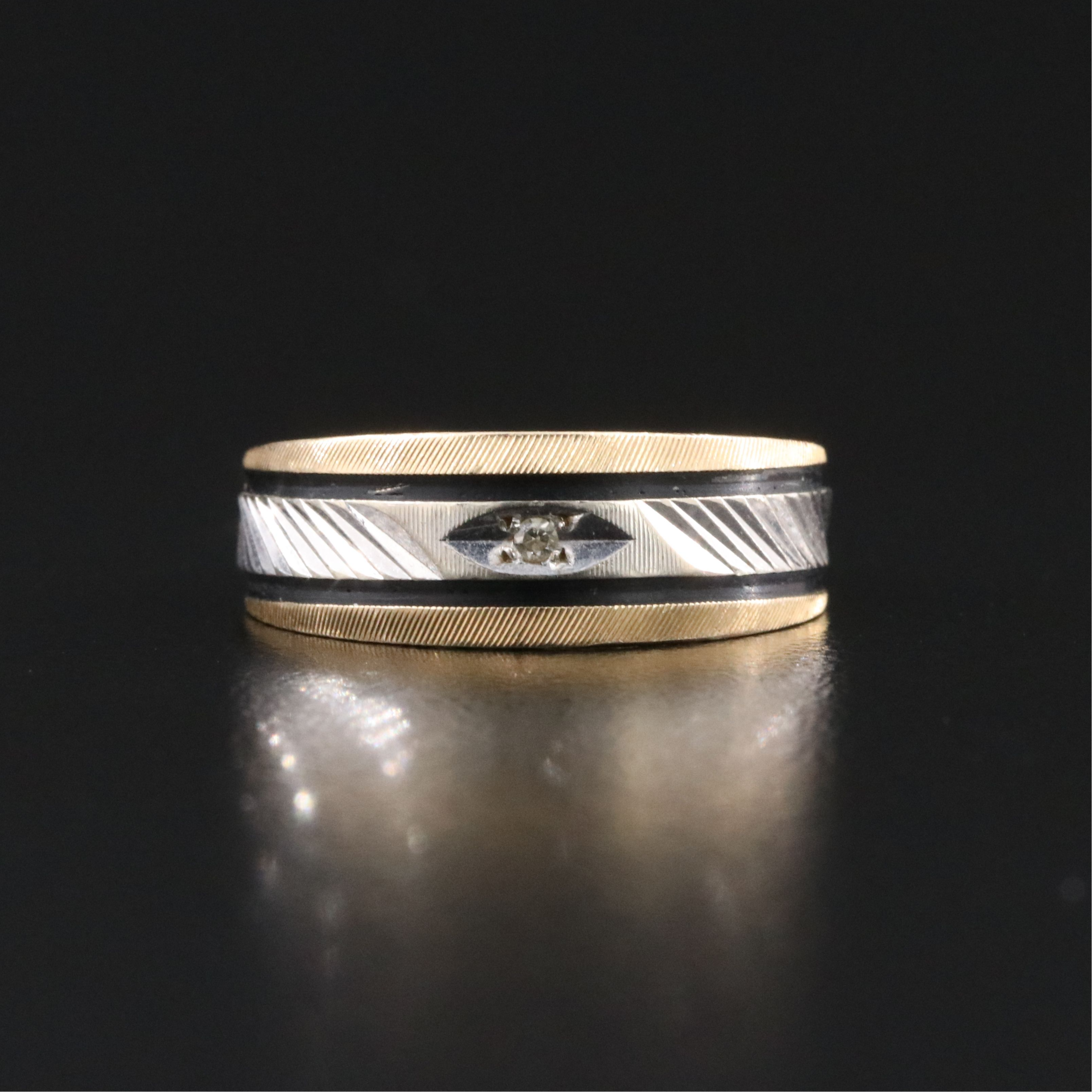 Vintage 14K Two Tone 0.01 CT Diamond Ring