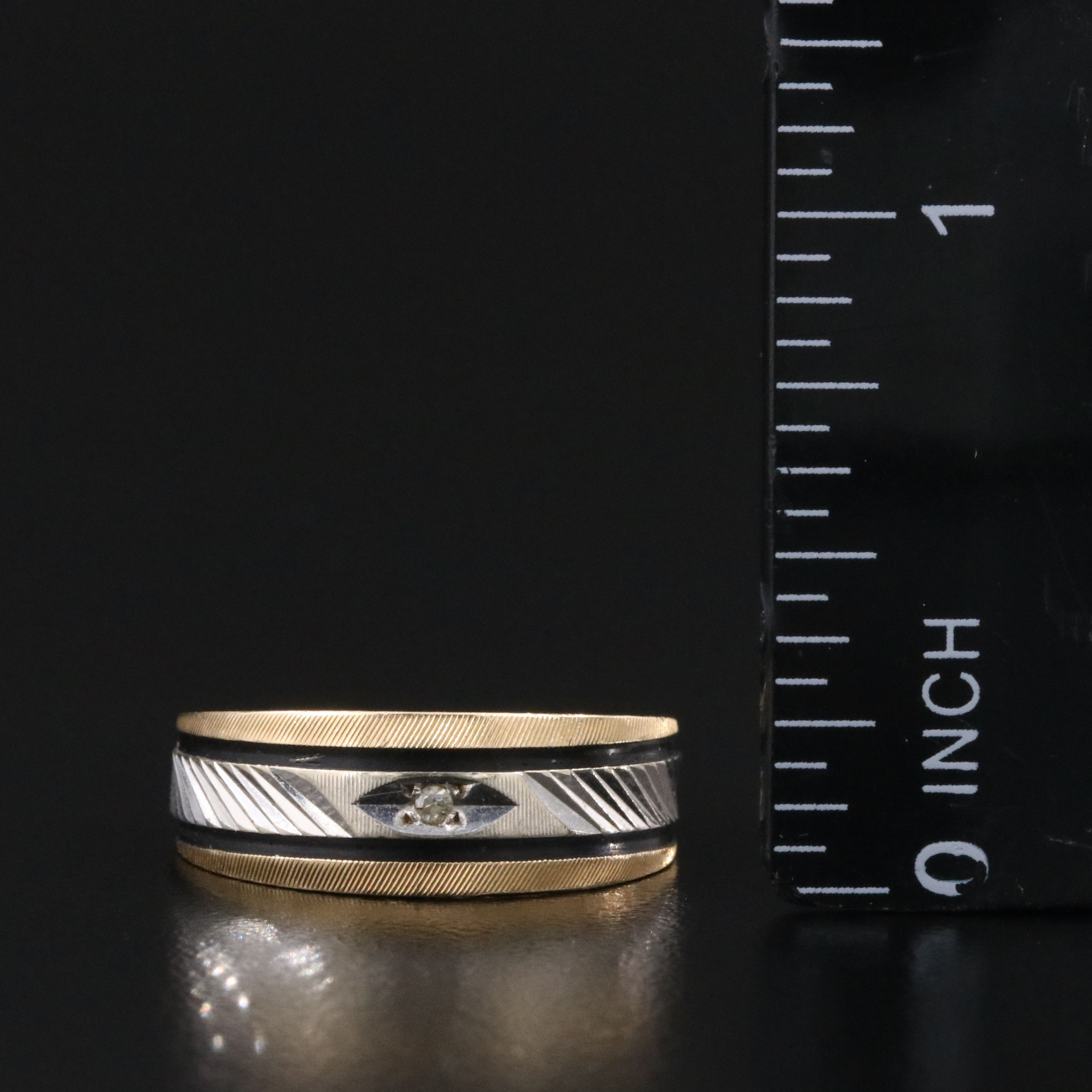 Vintage 14K Two Tone 0.01 CT Diamond Ring