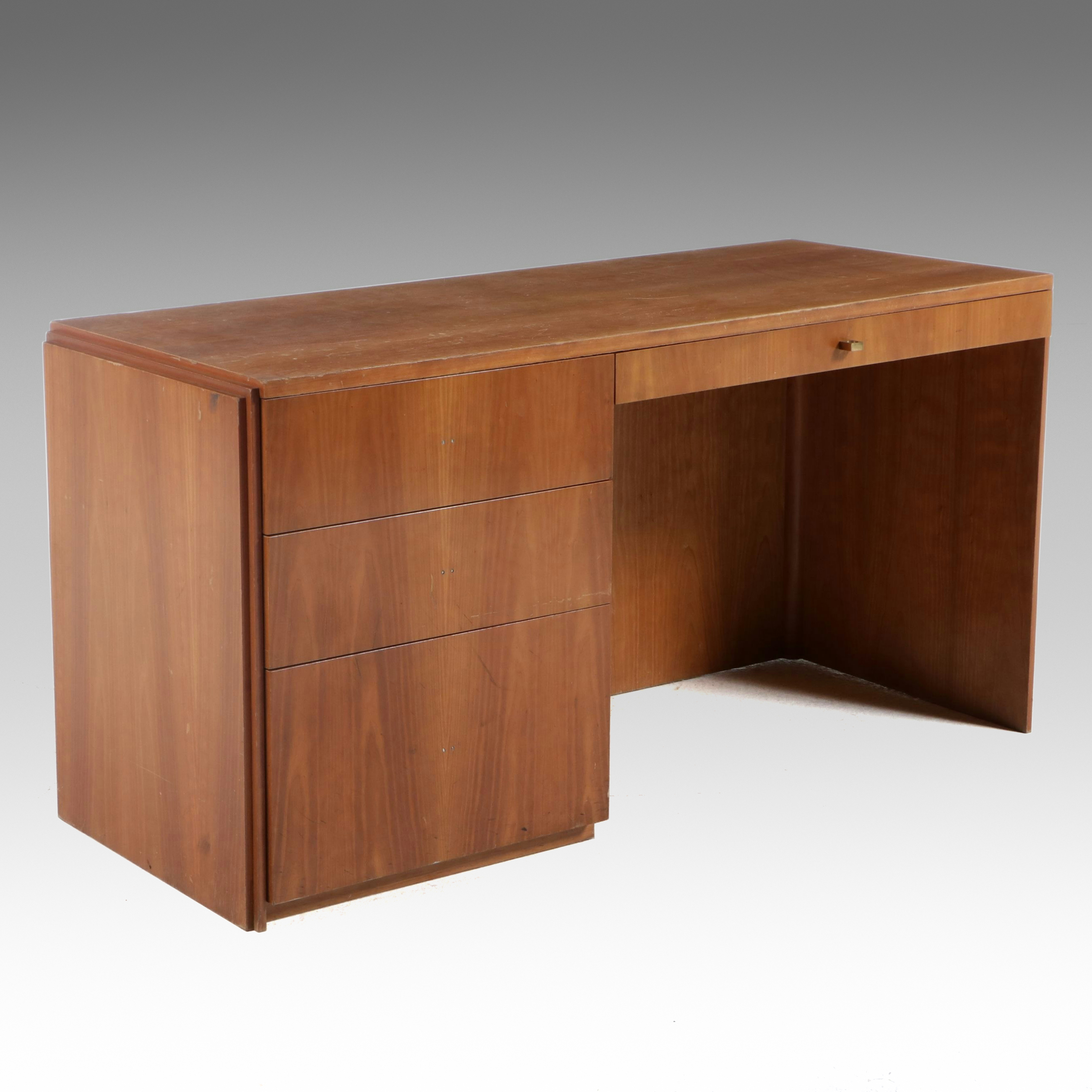 Mid Century Modern Walnut Veneer Executive Desk, Mid-20th Century