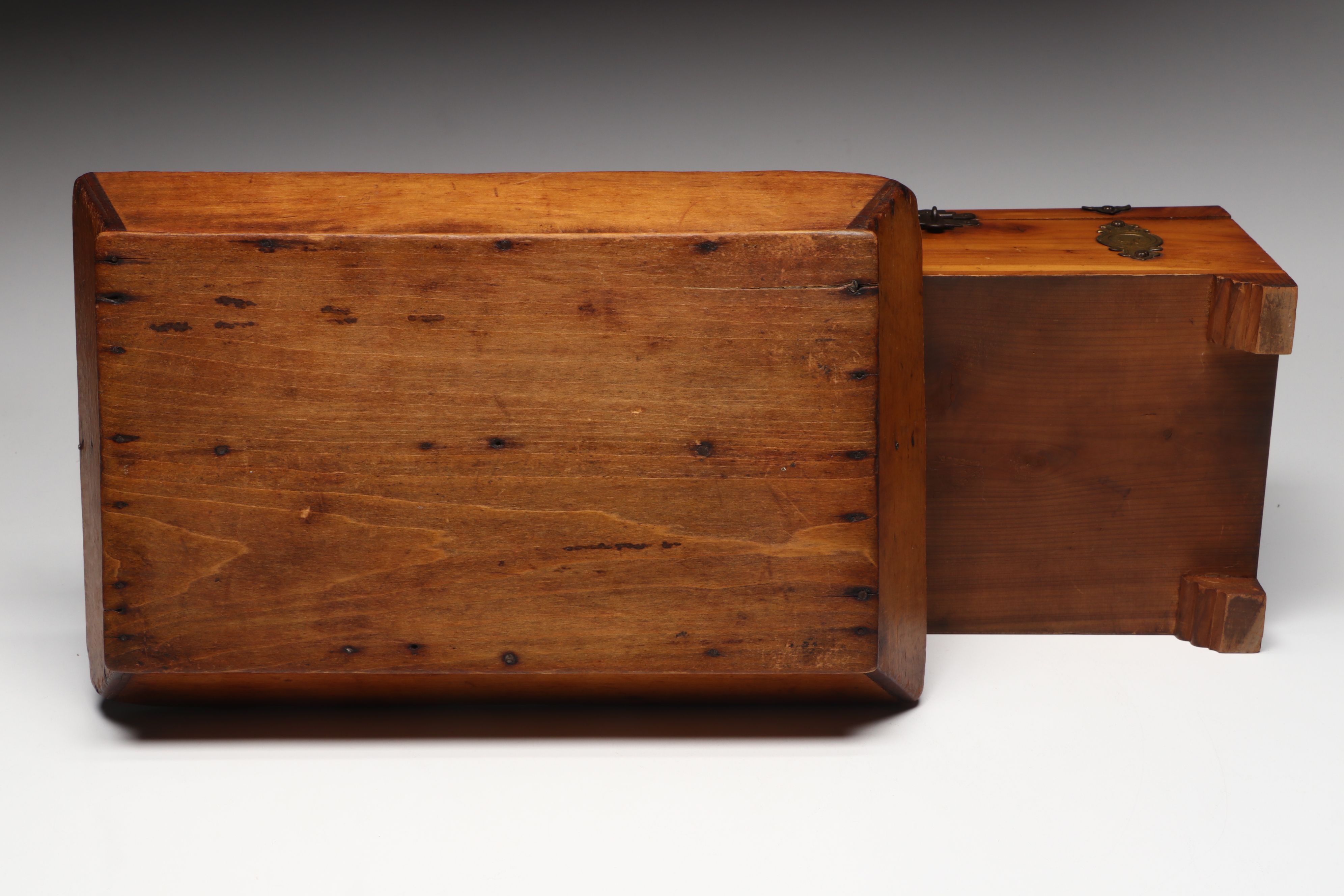 Peterson Brothers Footed Cedar Box, Cauldron Match Holder and More Décor