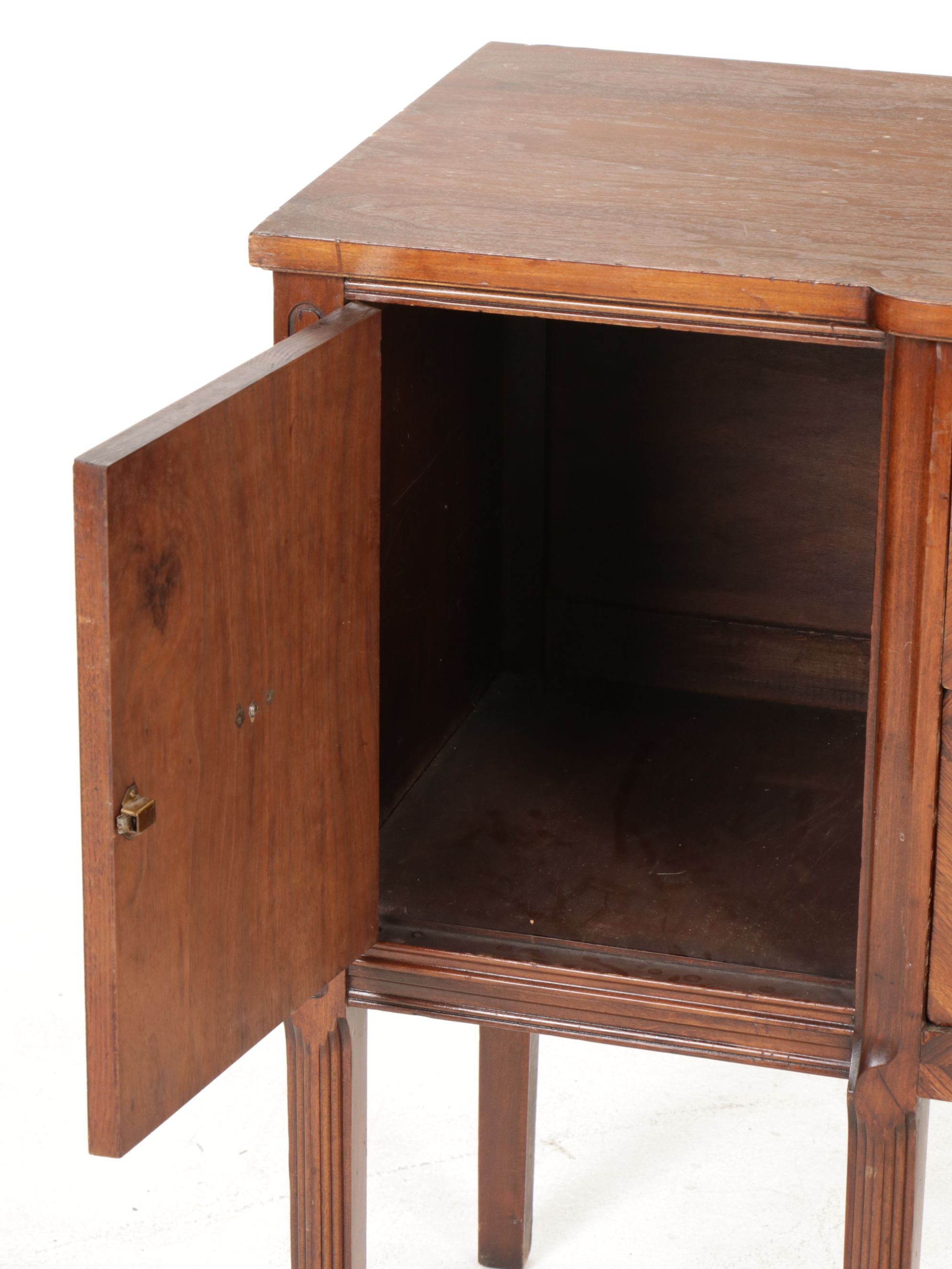 Sheraton Style Walnut Sideboard, Early to Mid-20th Century