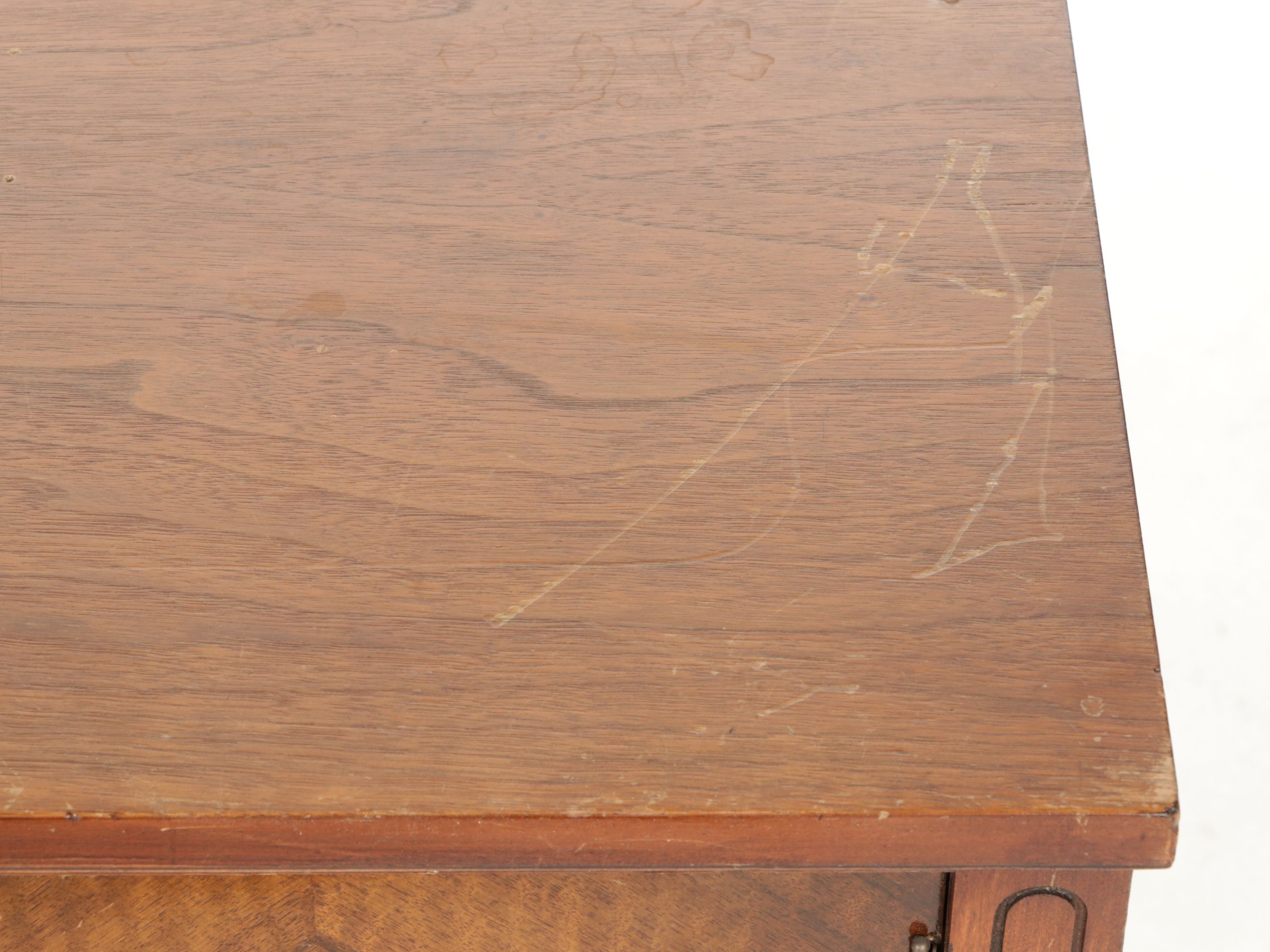 Sheraton Style Walnut Sideboard, Early to Mid-20th Century