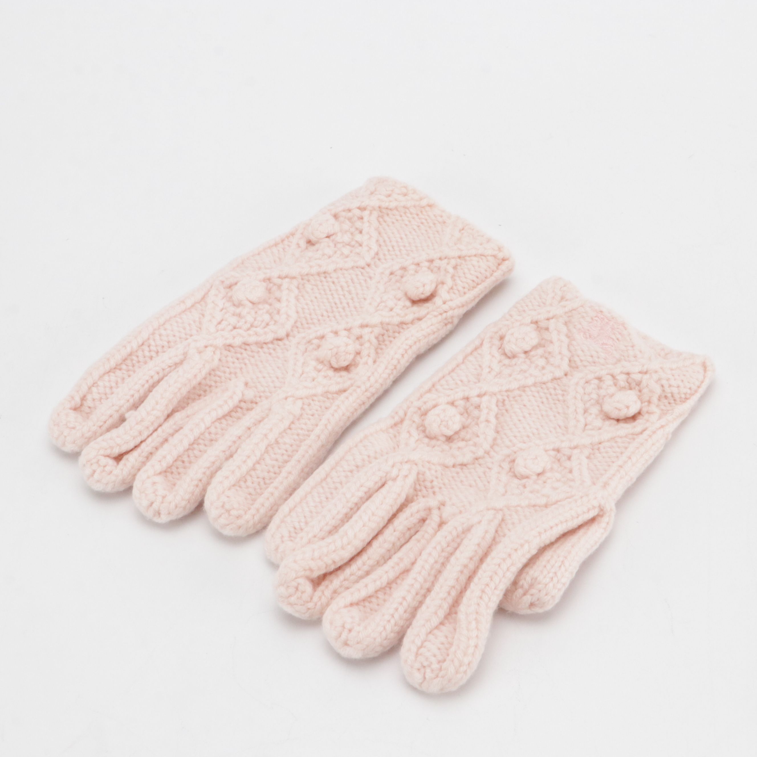Burberry London Aran Cable Stitch Knit Gloves in Light Pink Merino Wool