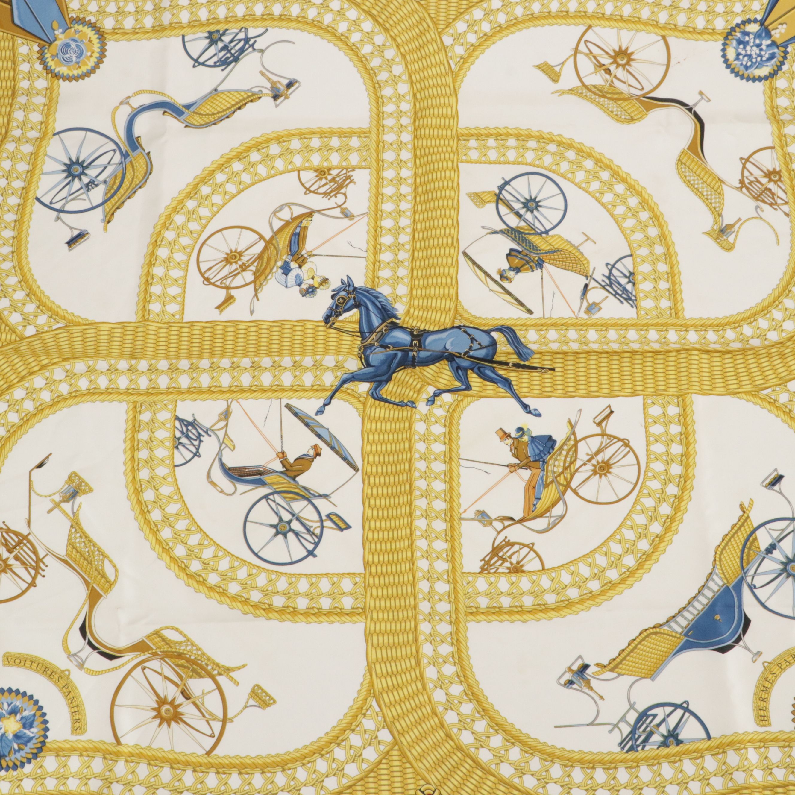 Hermès Early Issue "Voitures Paniers" Scarf 90 in Silk Twill with Box