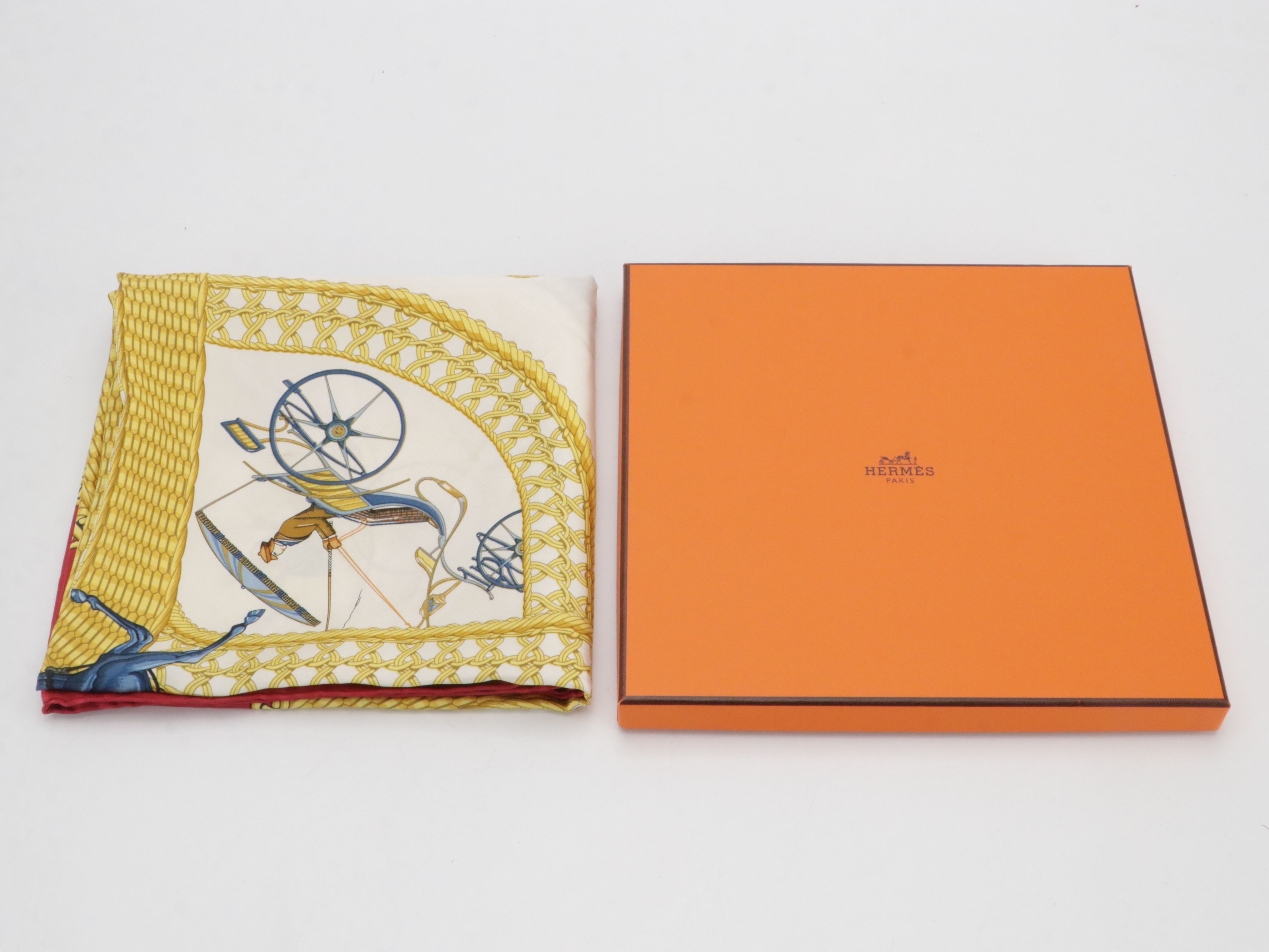 Hermès Early Issue "Voitures Paniers" Scarf 90 in Silk Twill with Box
