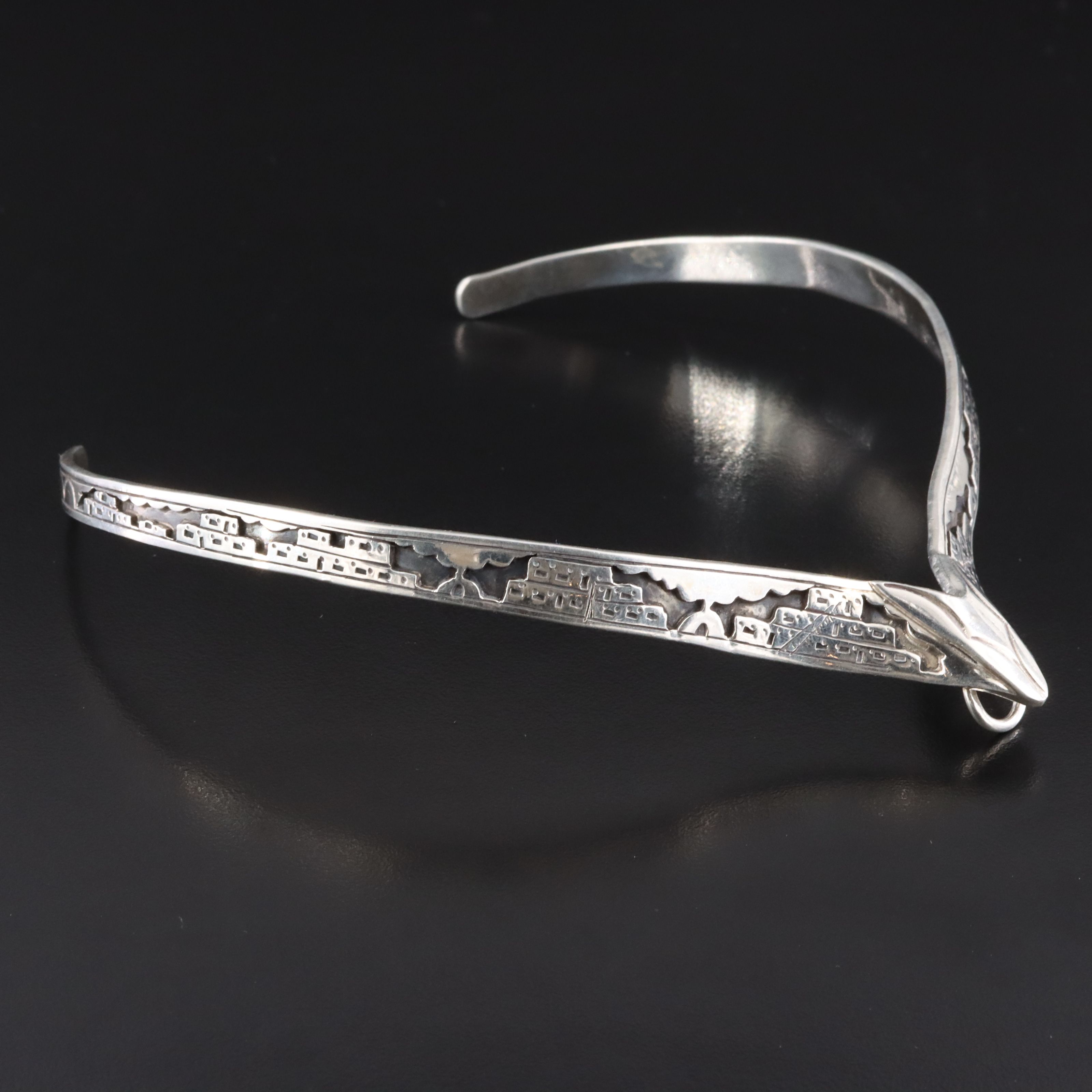 Tom Willeto Navajo Diné Sterling Storyteller Child's Necklace