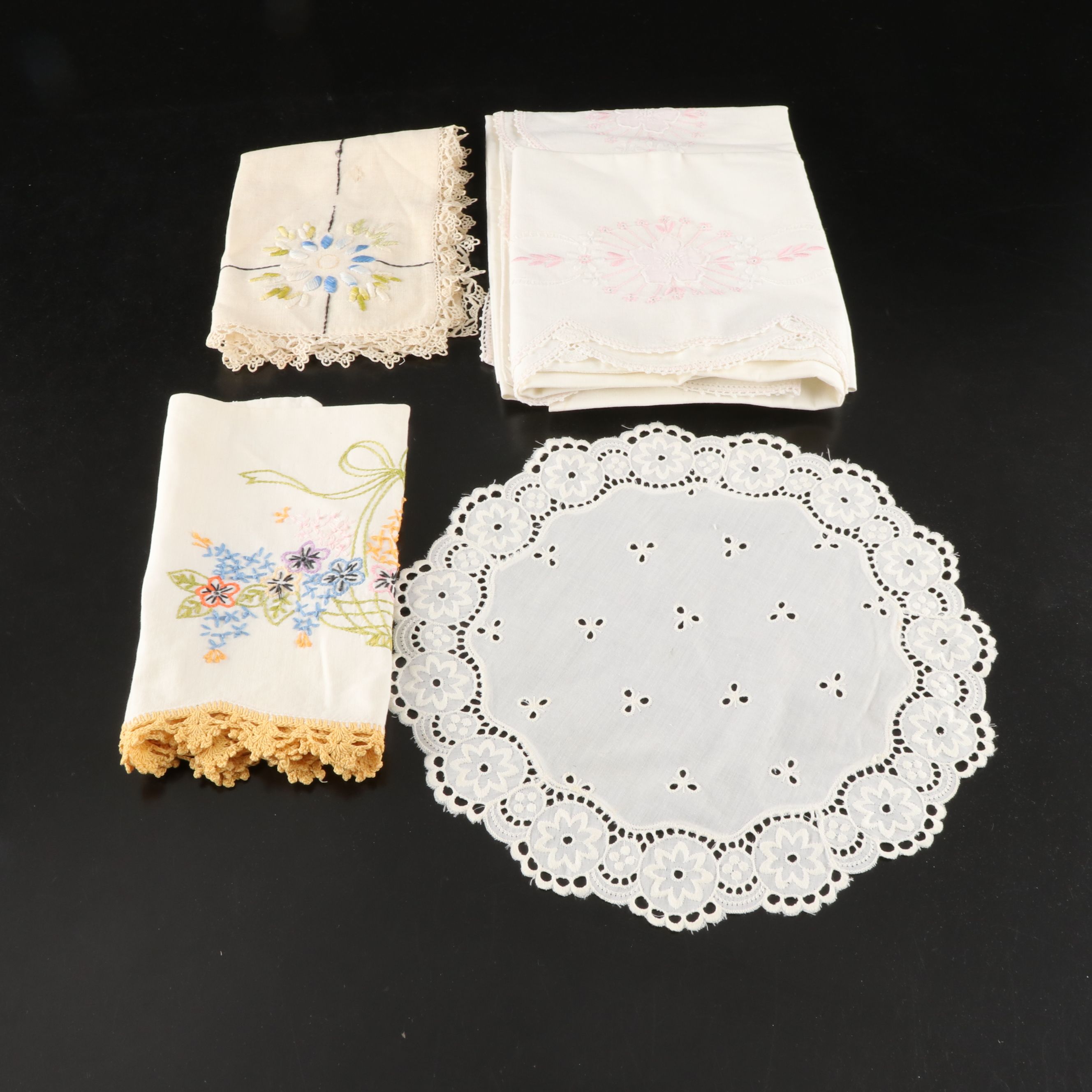 Embroidered Star-Shaped Doilies, Daisy Table Runner, and More Table Linens