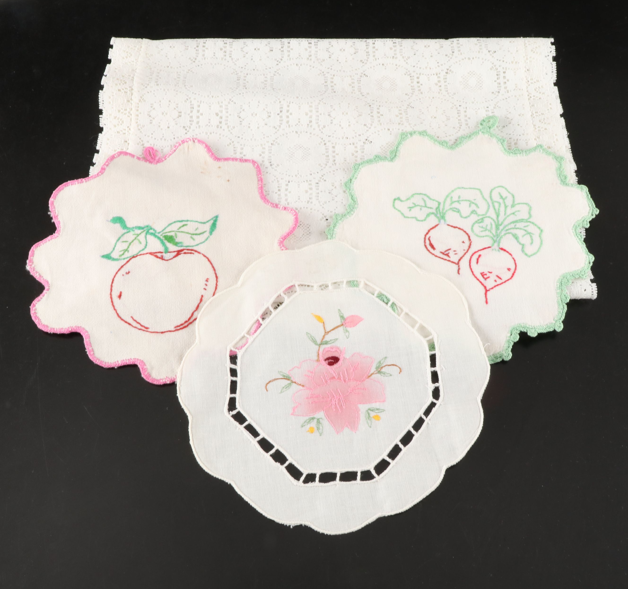 Embroidered Star-Shaped Doilies, Daisy Table Runner, and More Table Linens