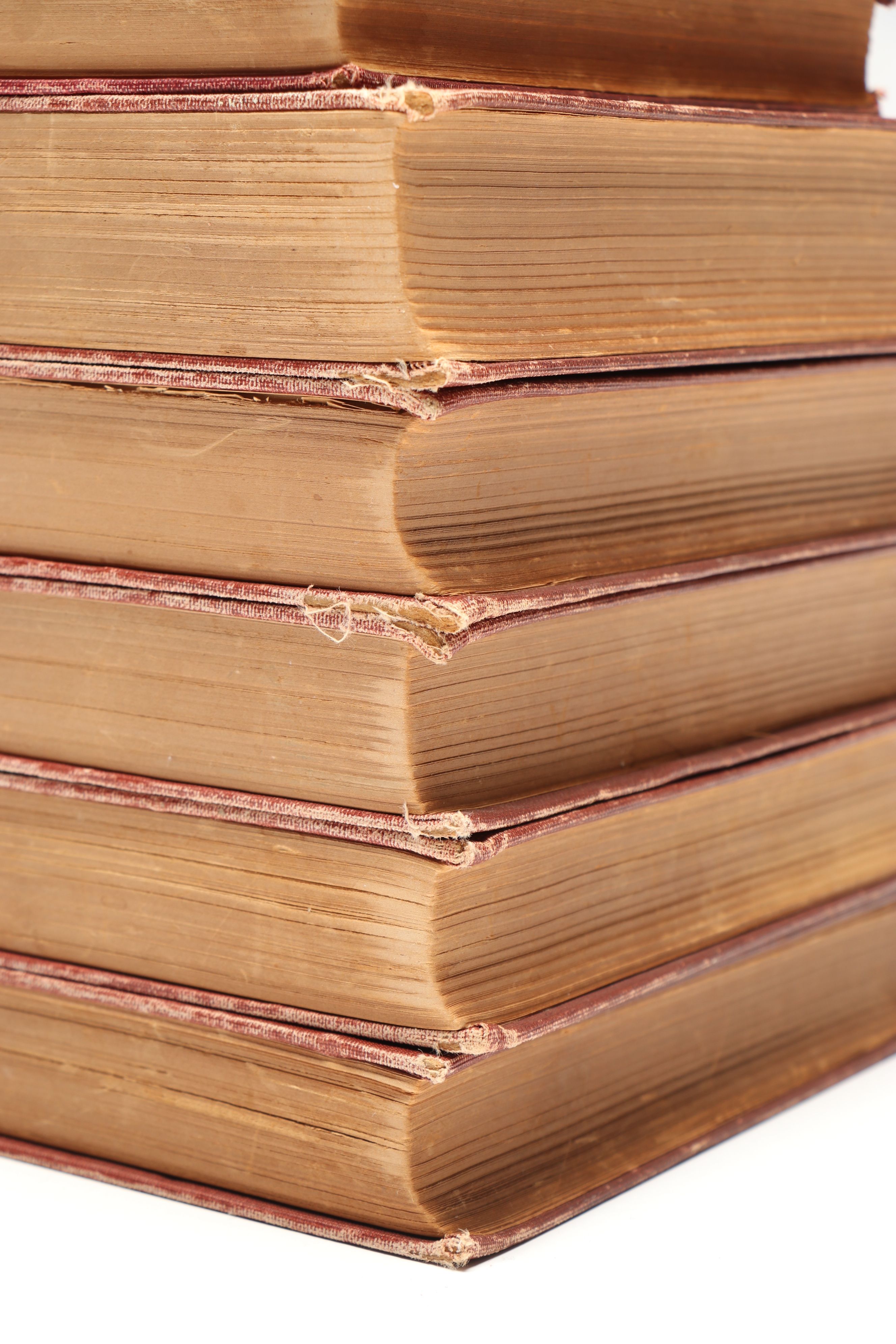 Works of Guy de Maupassant, William Faulkner & More Books, Early to Mid-20th C.