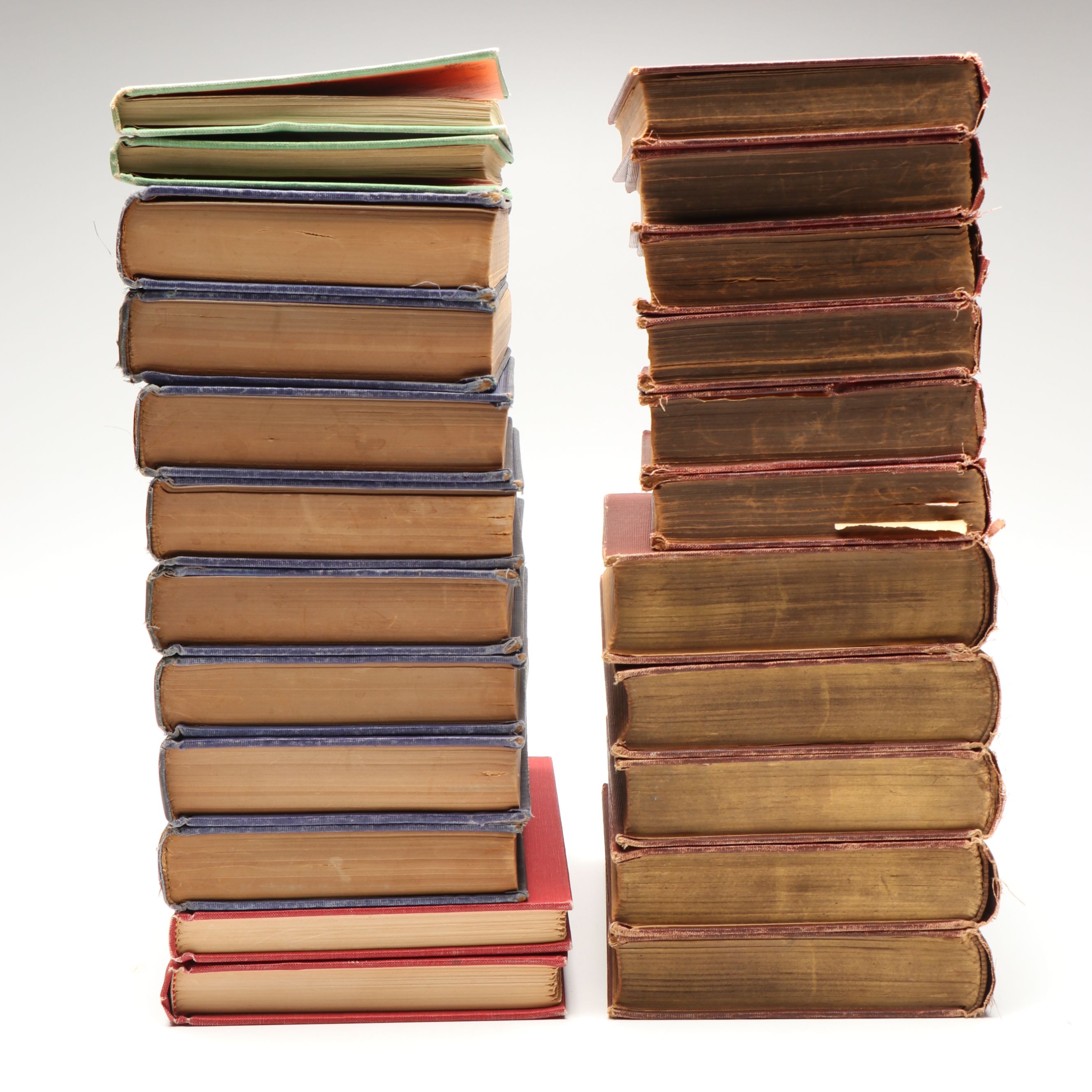 Works of Guy de Maupassant, William Faulkner & More Books, Early to Mid-20th C.