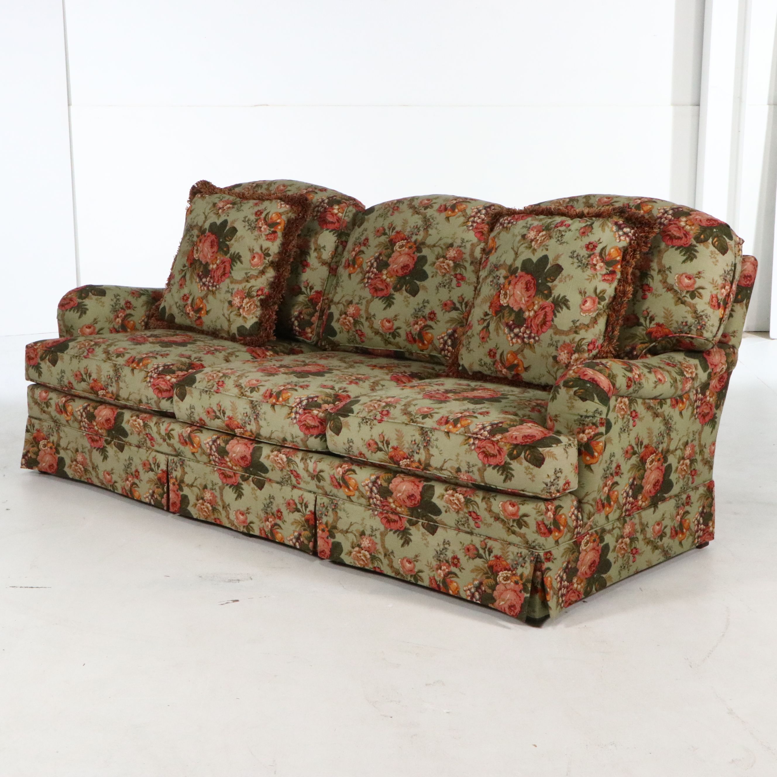Sherrill Furniture Traditional Floral Chintz Pattern Upholstered Sofa