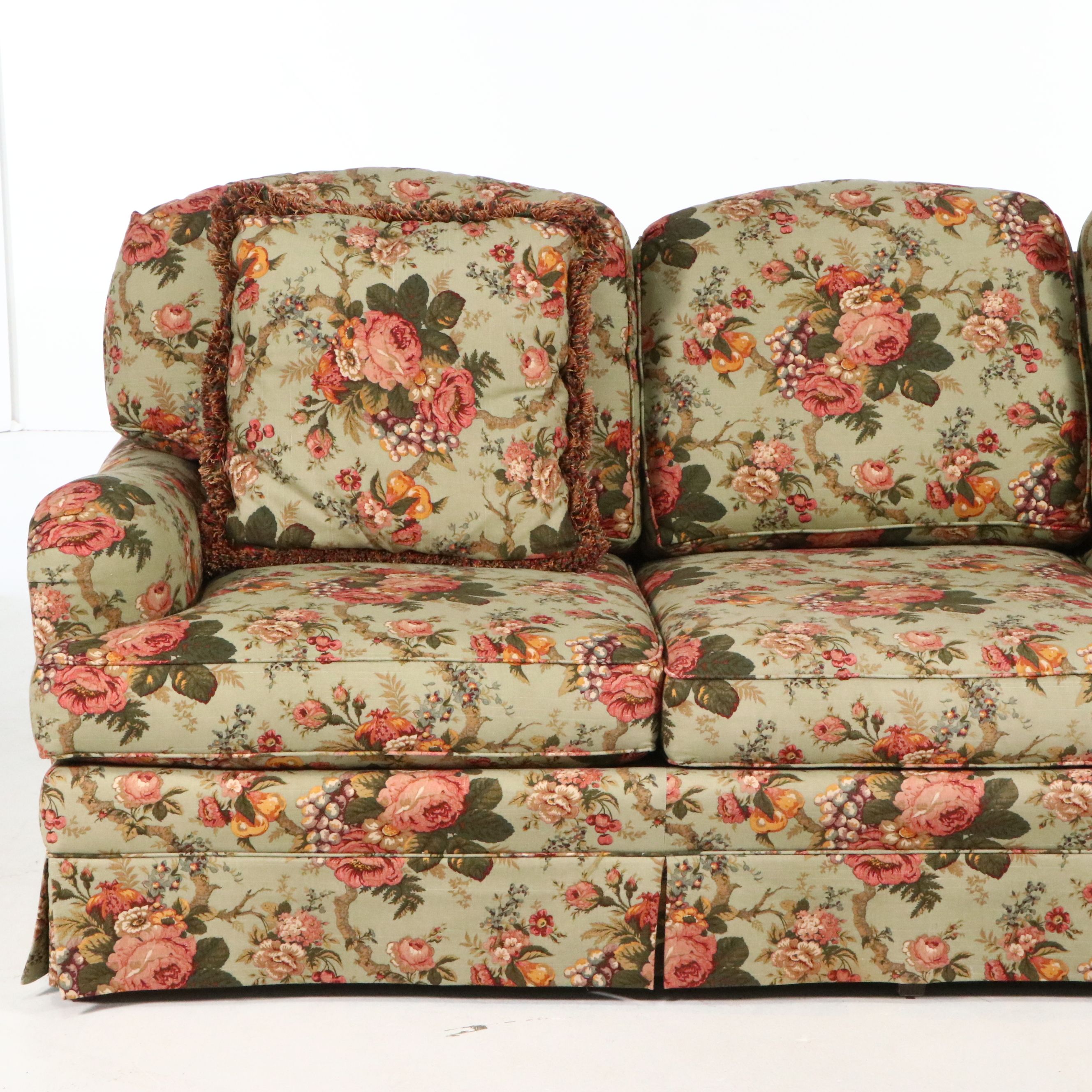 Sherrill Furniture Traditional Floral Chintz Pattern Upholstered Sofa