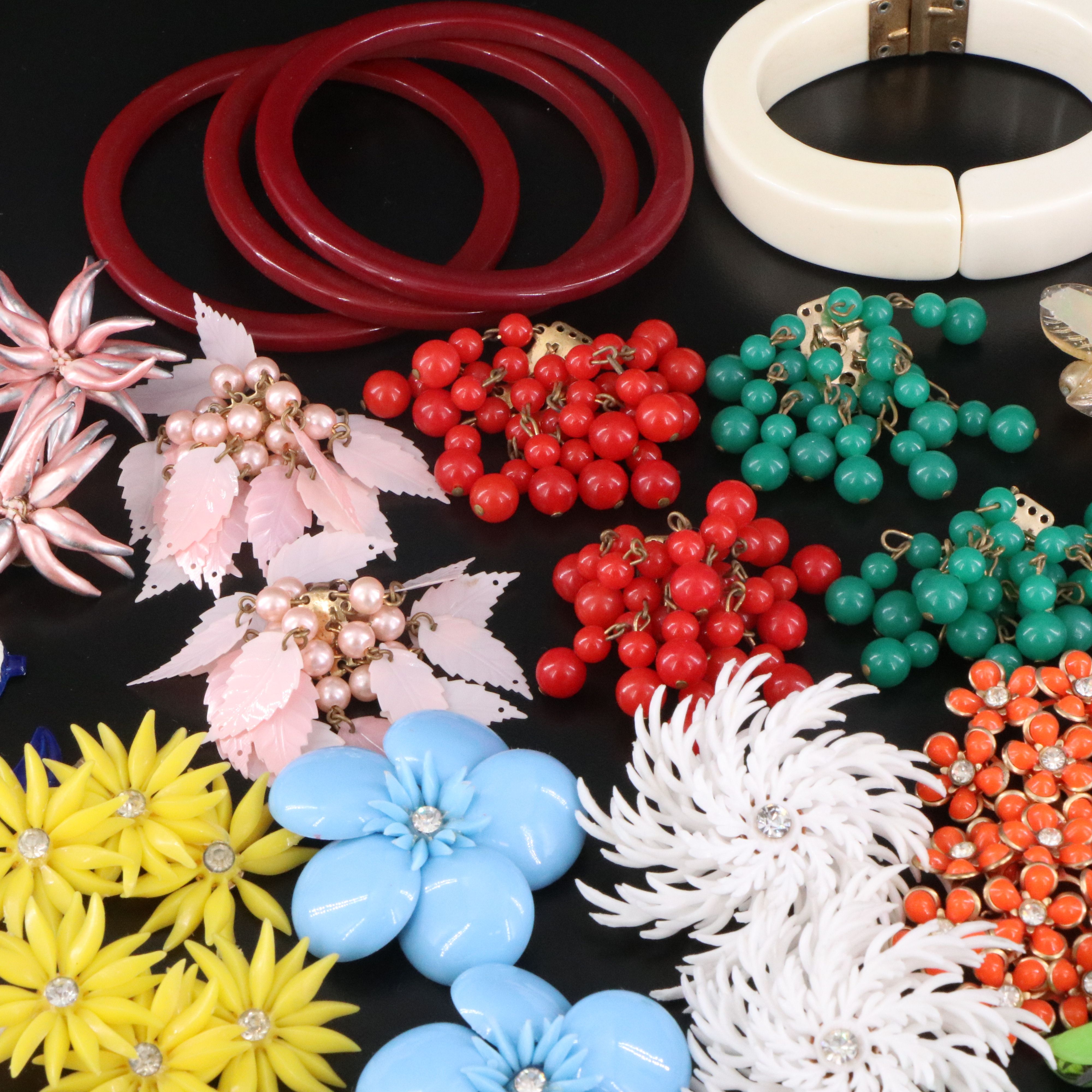 Early Plastic, Bakelite Bangles and Clamper Featured in Vintage Jewelry