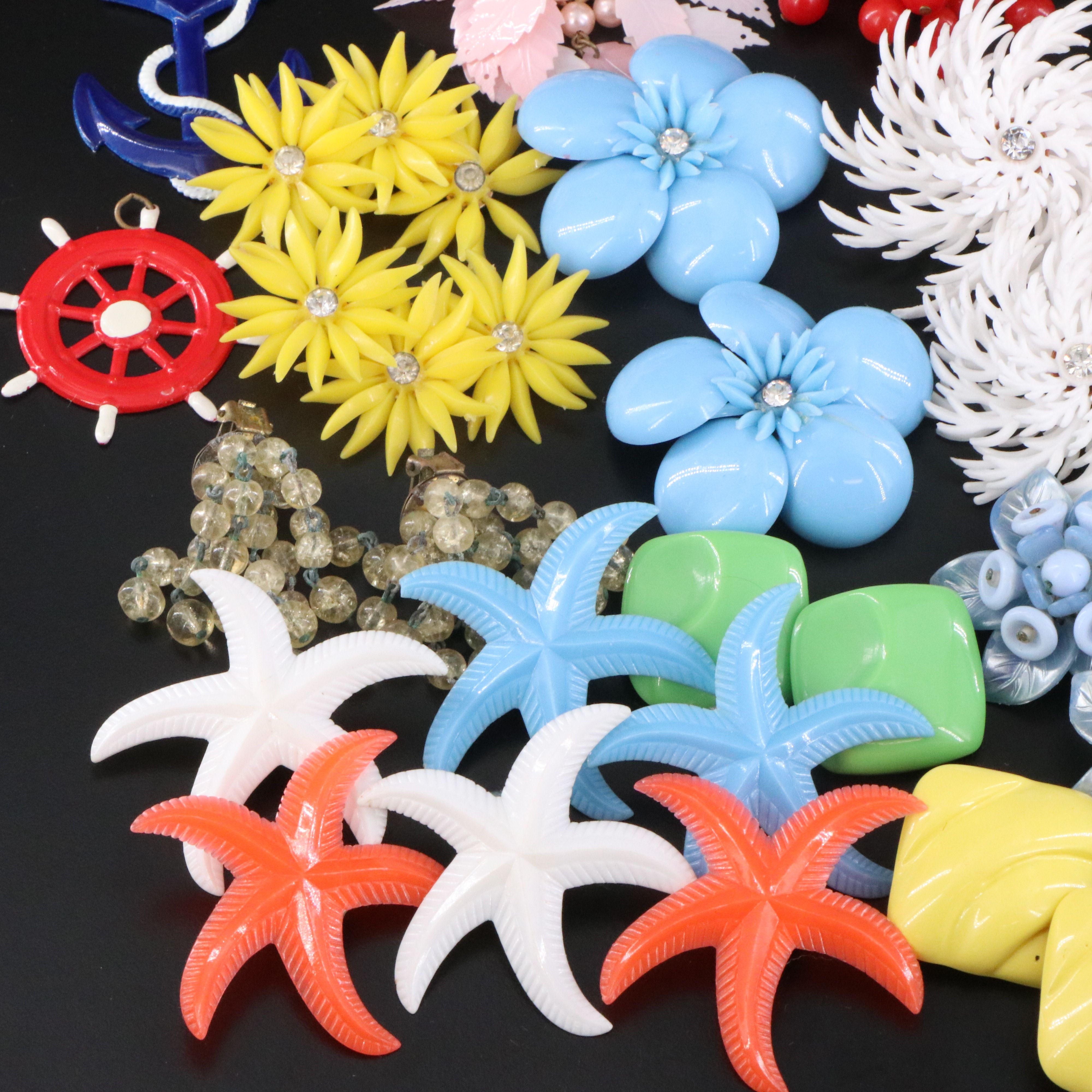 Early Plastic, Bakelite Bangles and Clamper Featured in Vintage Jewelry