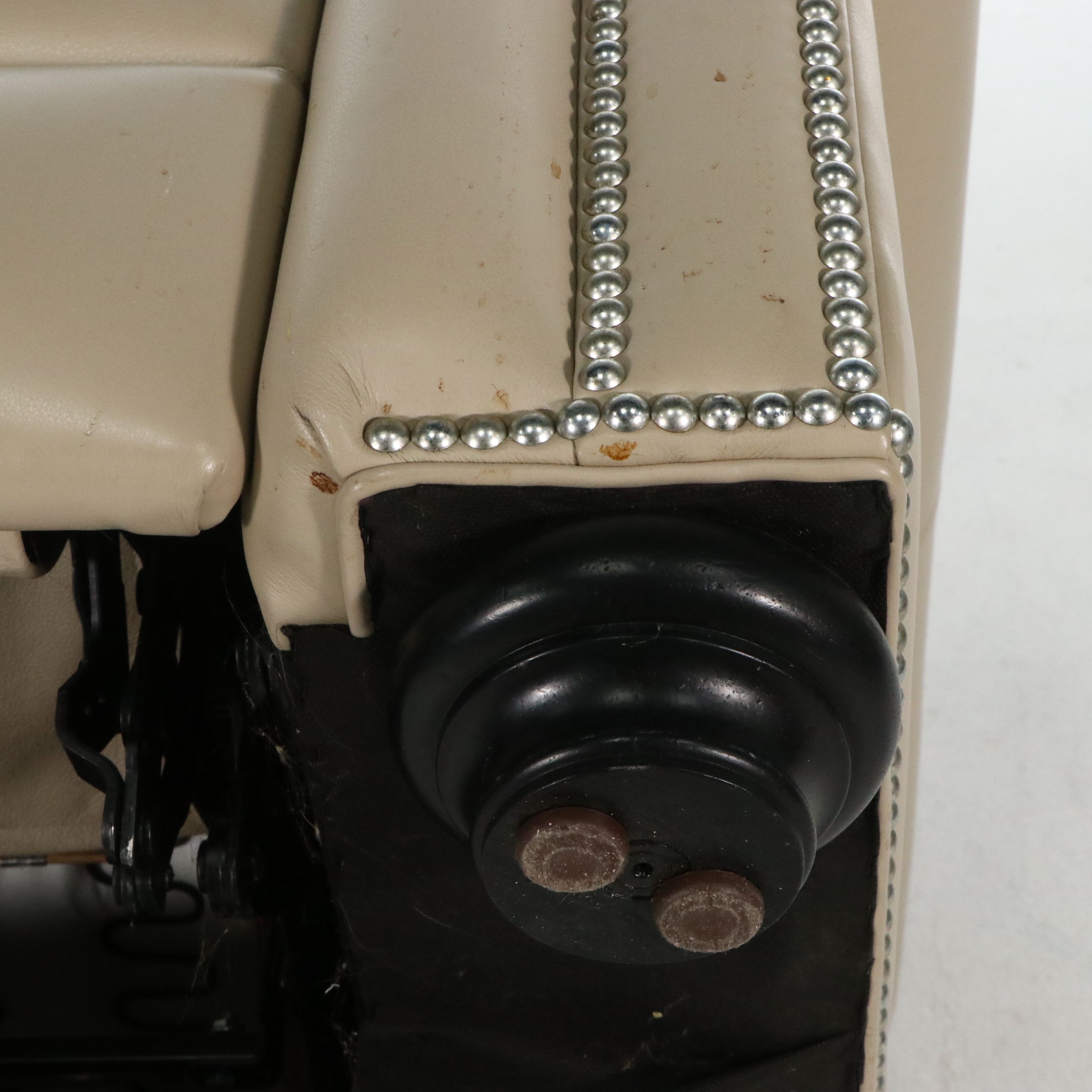 Contemporary Ethan Allen Leather Recliner