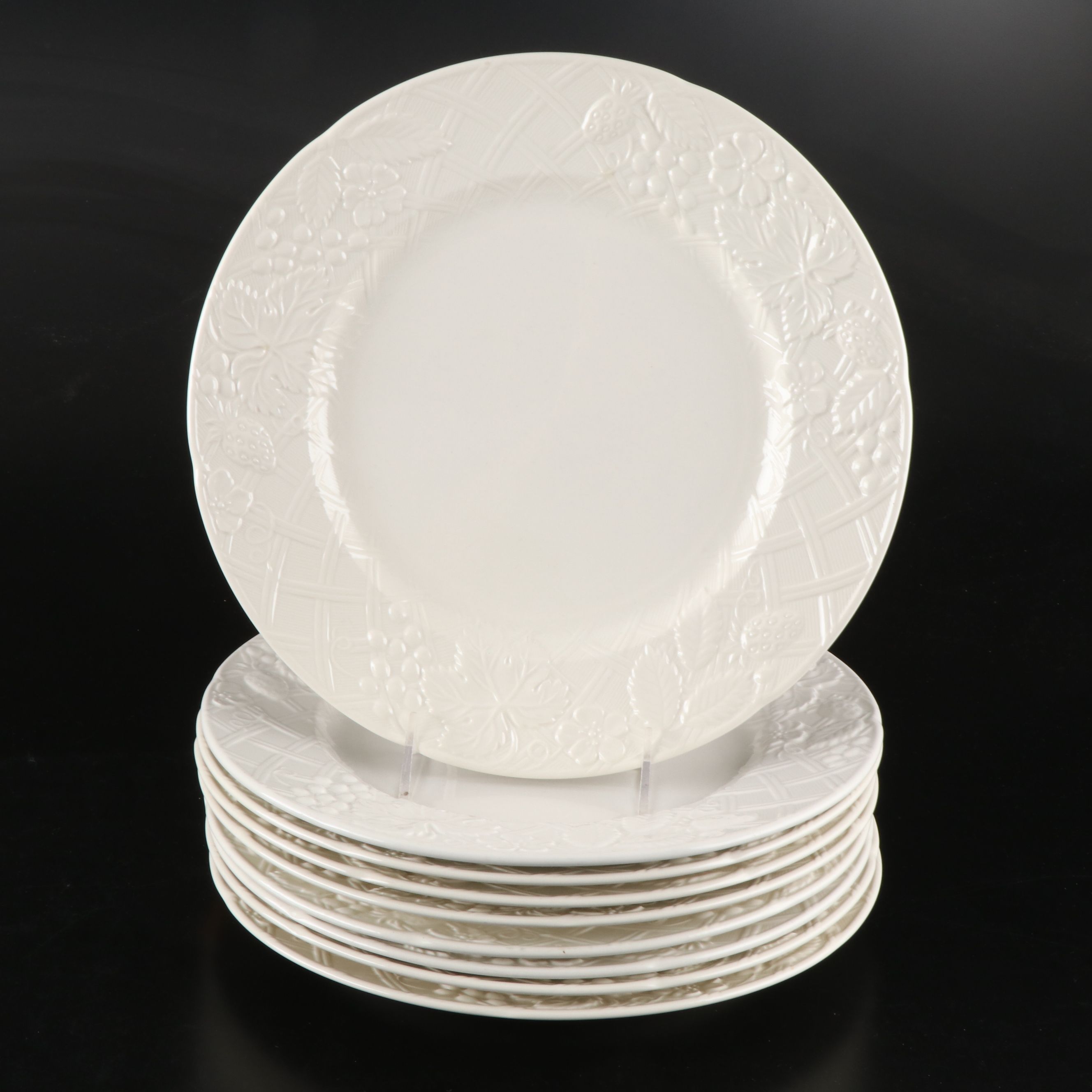 Mikasa "English Countryside" Embossed Ceramic Dinnerware with Pumpkin Tureen