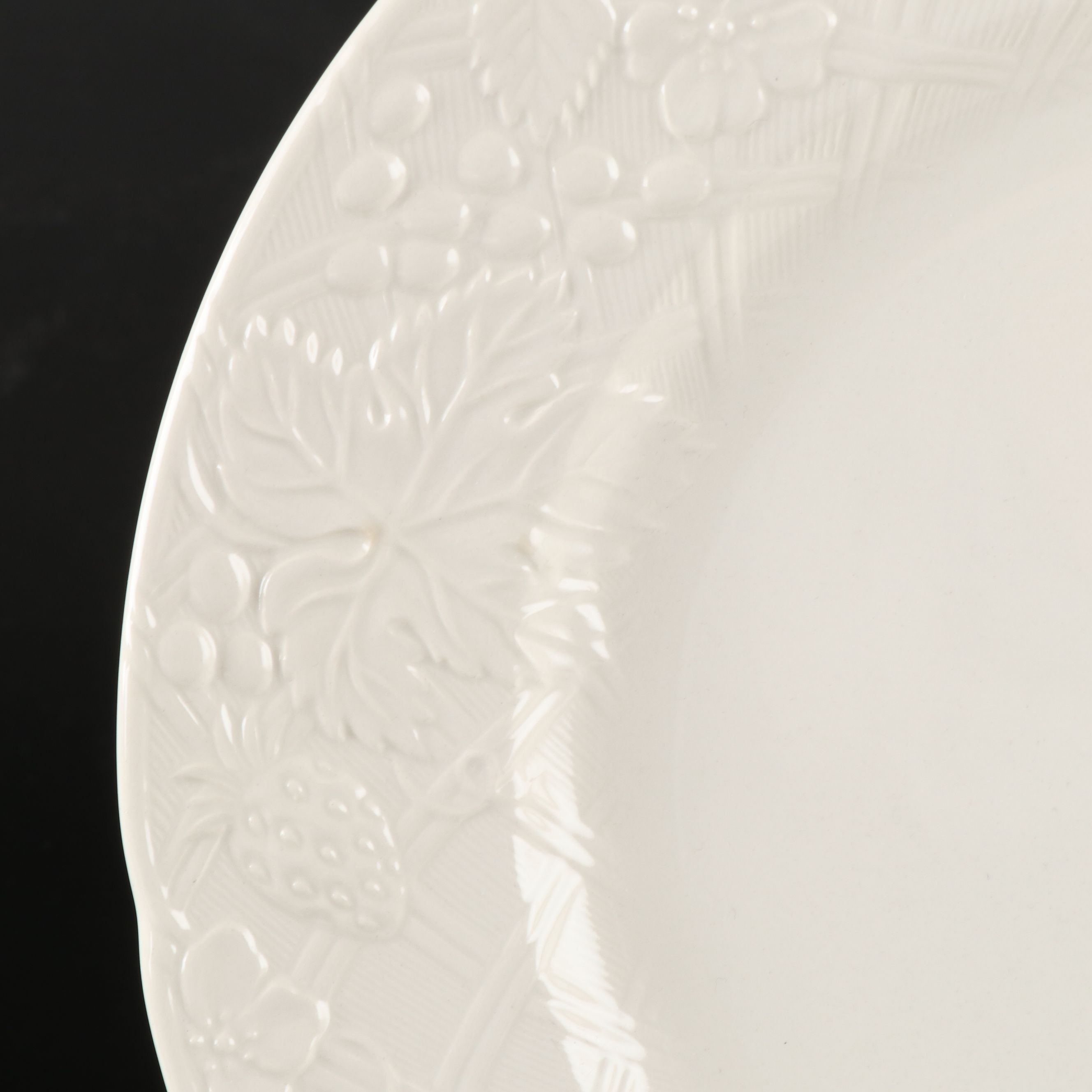 Mikasa "English Countryside" Embossed Ceramic Dinnerware with Pumpkin Tureen