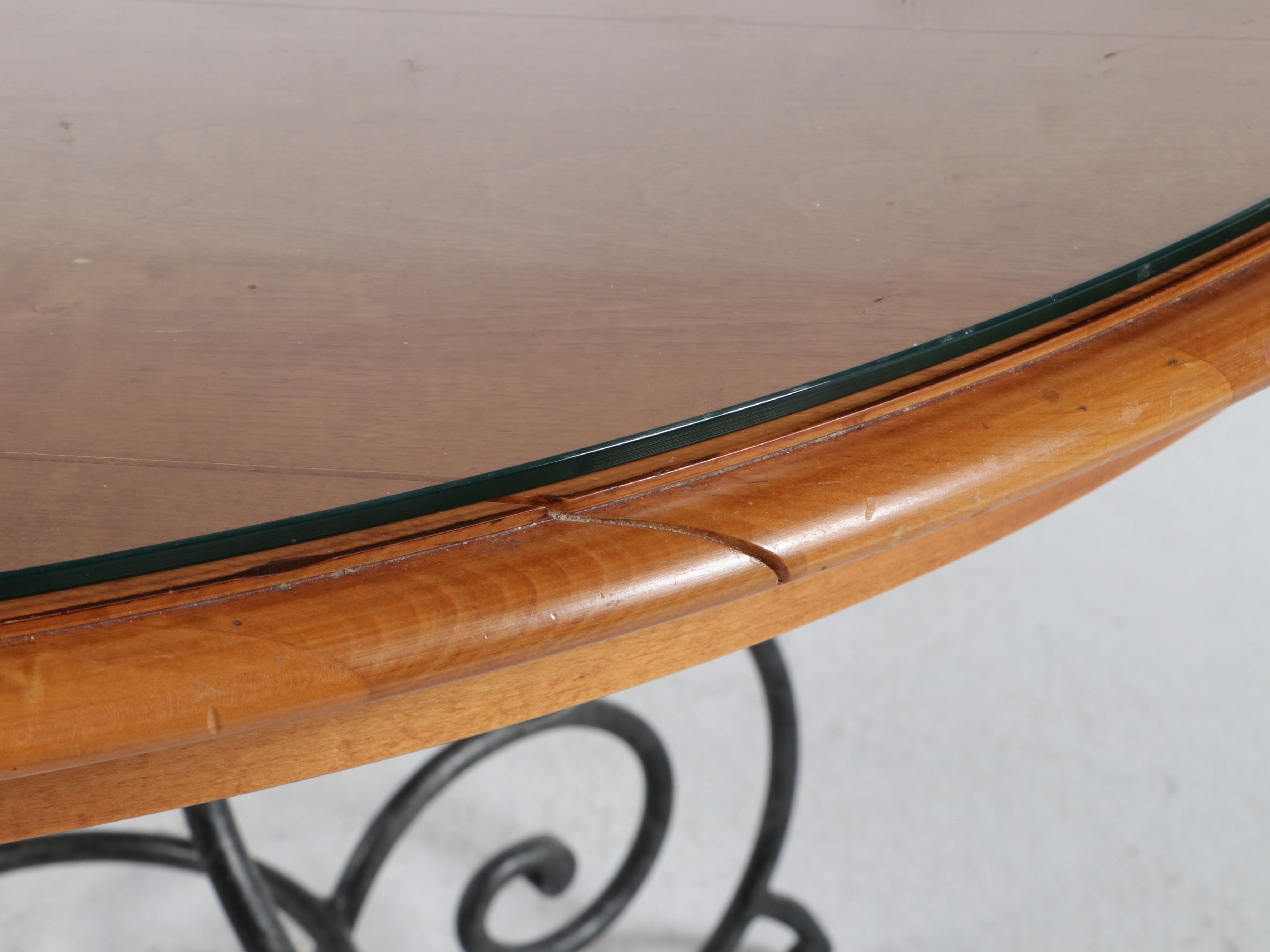 Ethan Allen "Legacy" Collection Cherry Dining Table, 21st Century