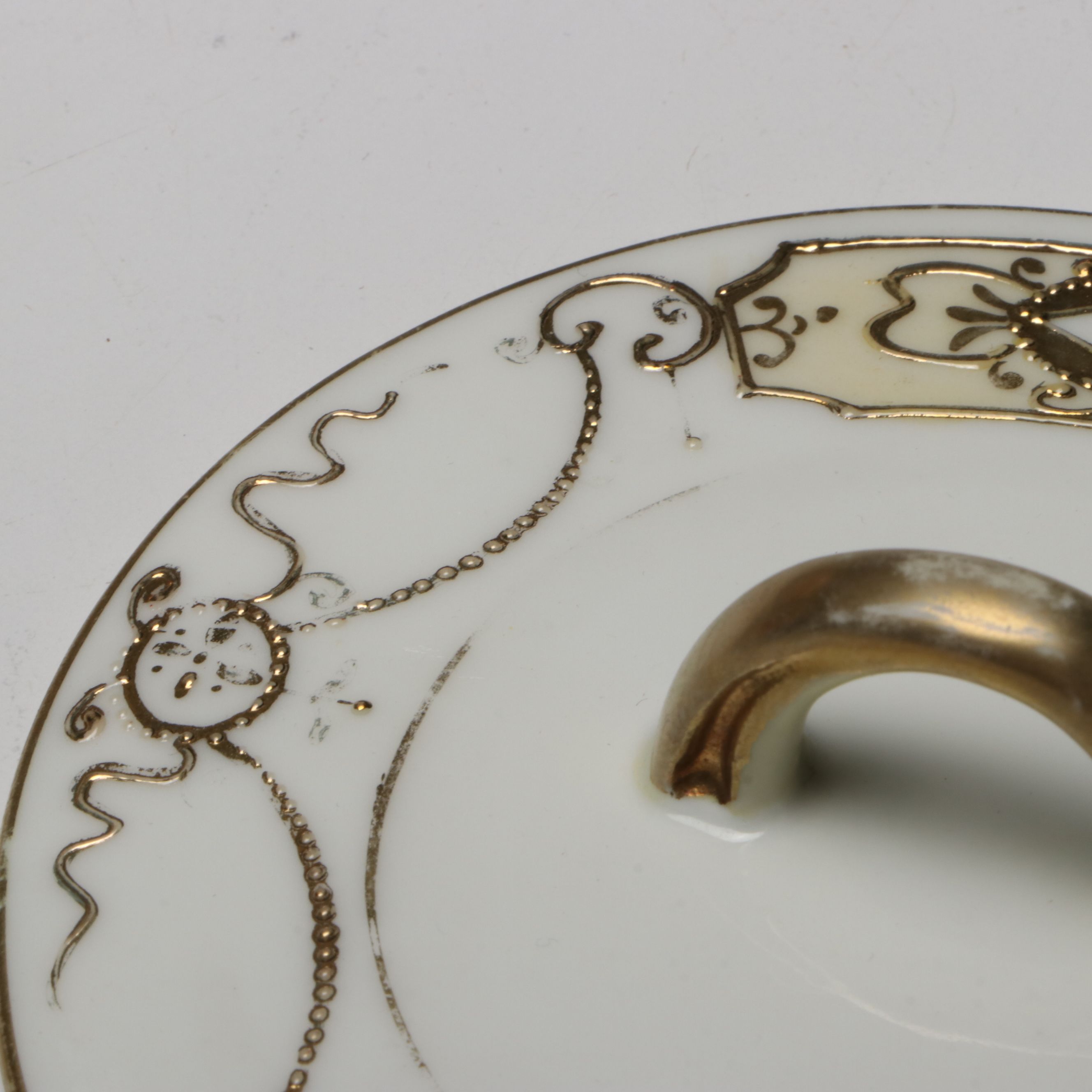 Sudlow's Burslem with Other English Imari Teapots and Tableware