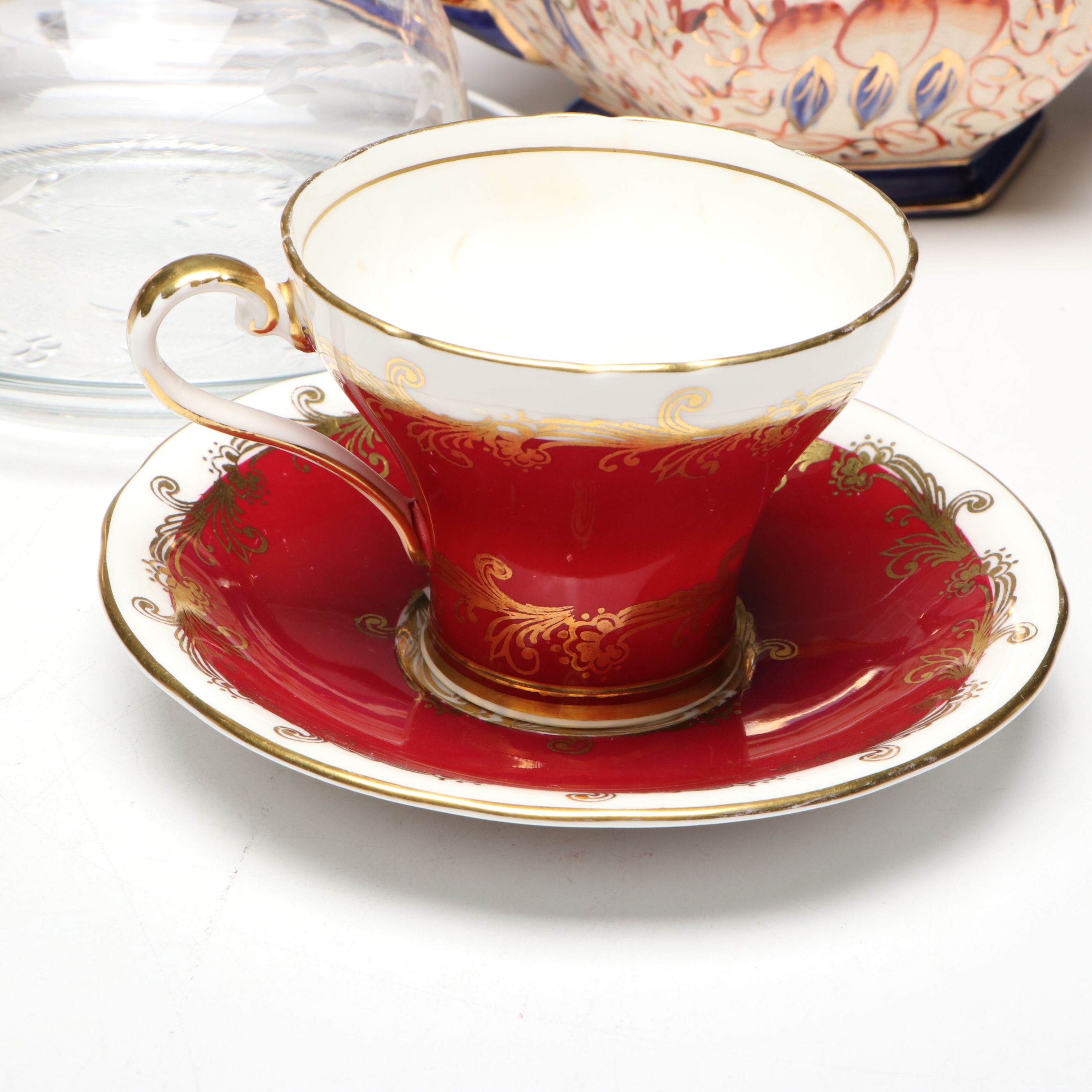 Sudlow's Burslem with Other English Imari Teapots and Tableware