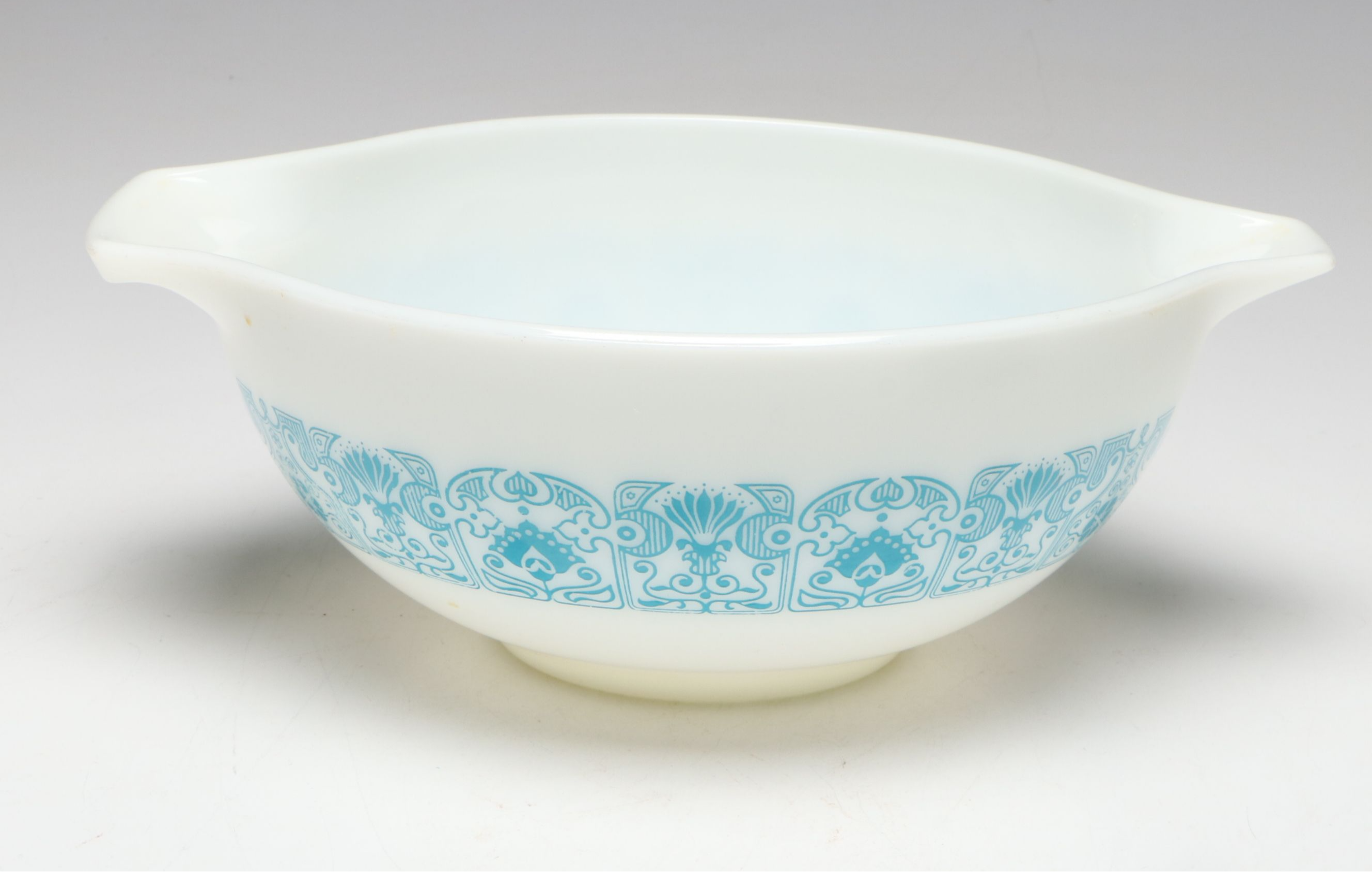 Pyrex "Horizon" Cinderella Mixing Bowls, Mid to Late 20th Century