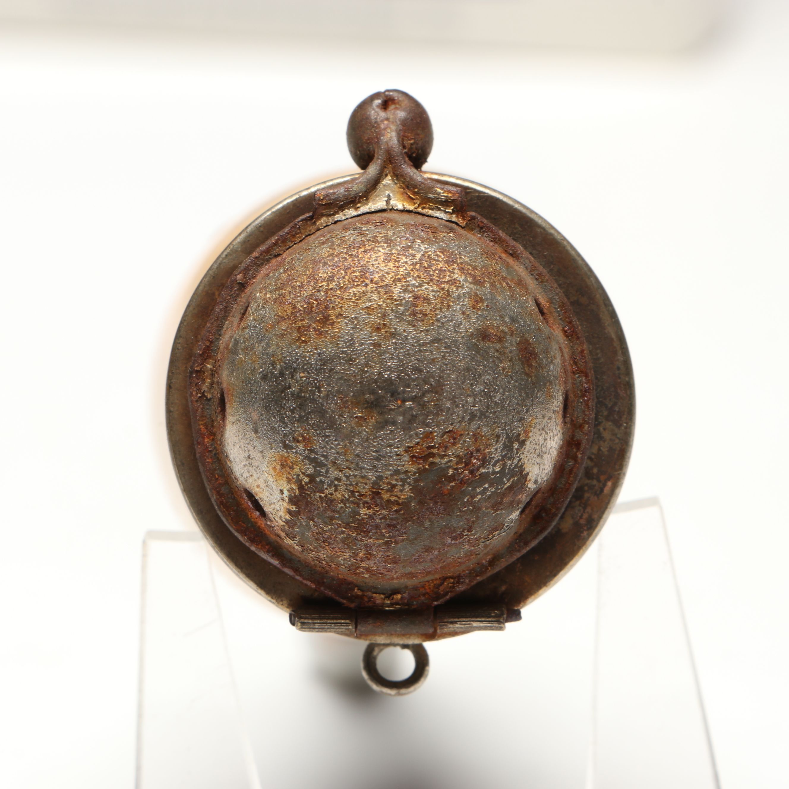 Haojue Tobacco Pipe with Antique German and Other Smoking Devices