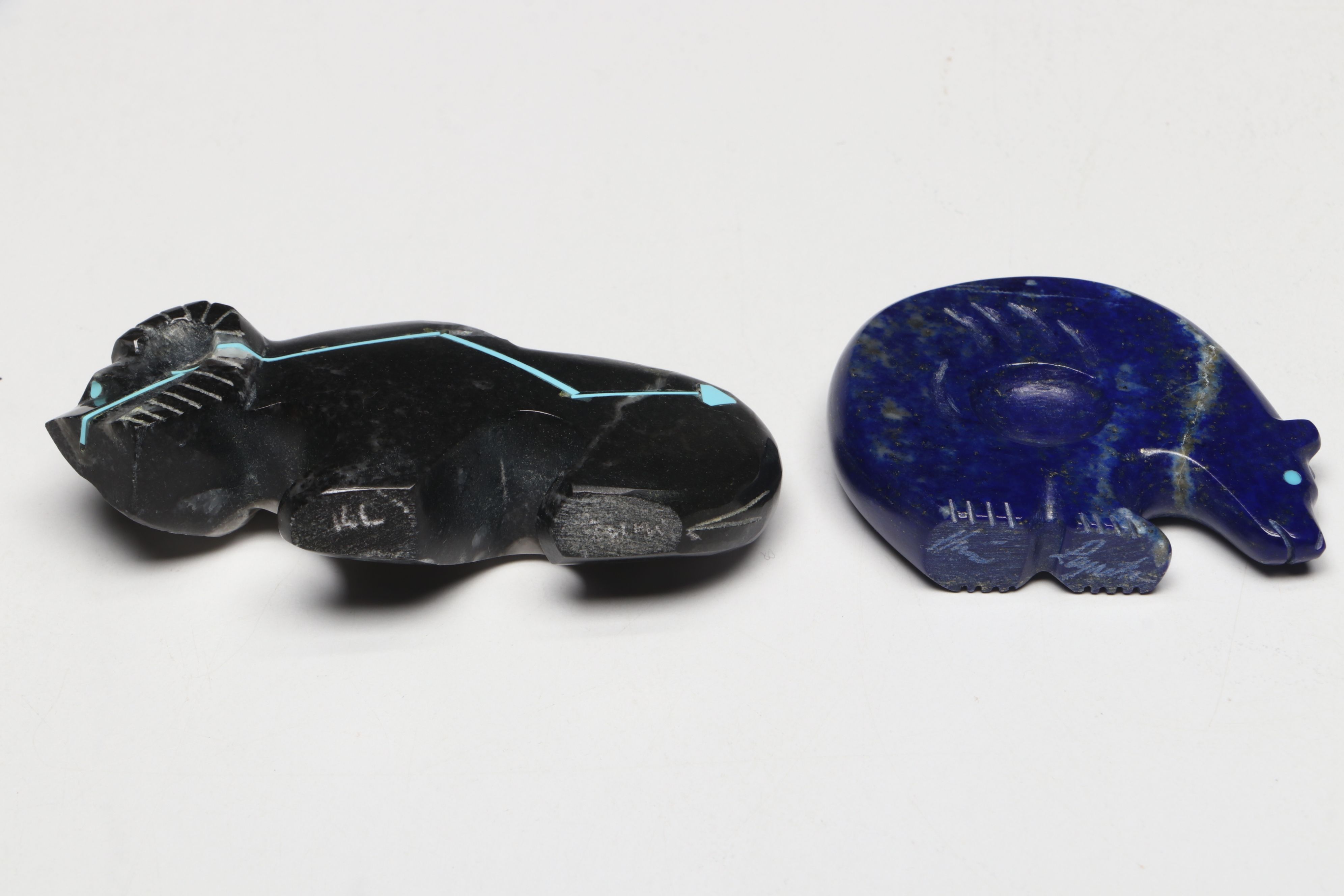 Wilfred Cheama, Hudson Sandy with Other Zuni Carved Animal Fetishes