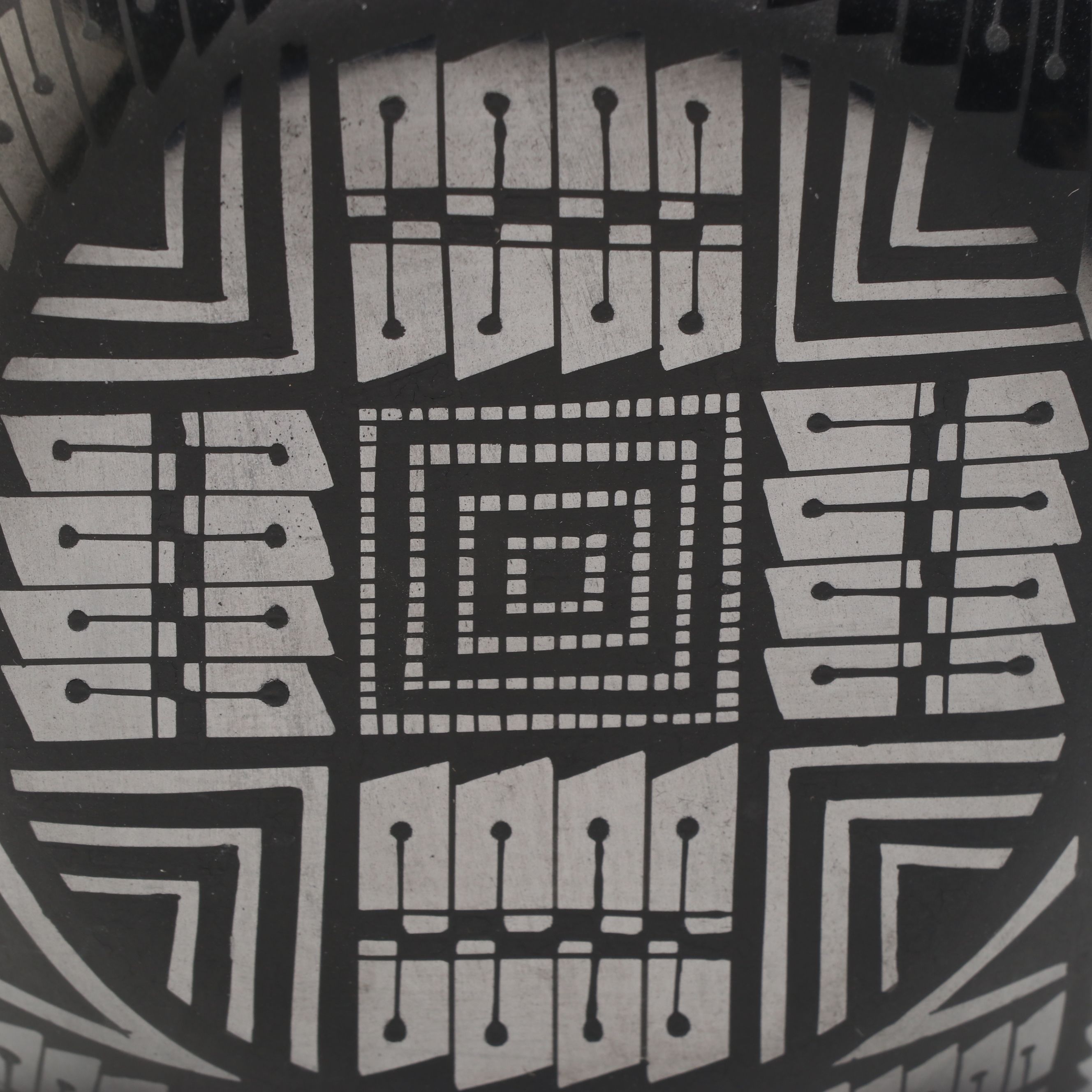 Eli Ortiz Mata Ortiz Pottery Black on Black Pottery Vase