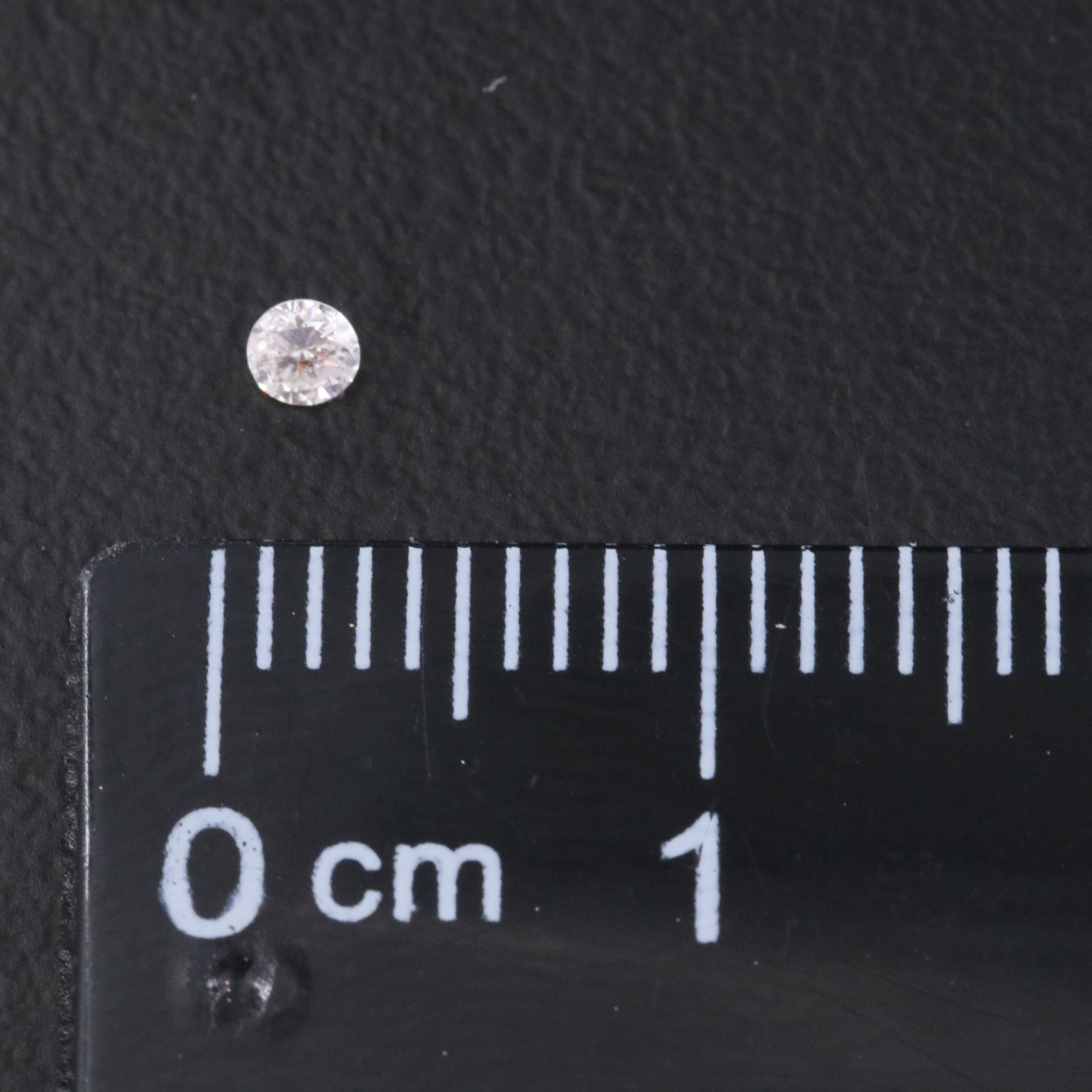 Loose 4.00 CTW Diamond Lot with Fancy Yellow Diamonds