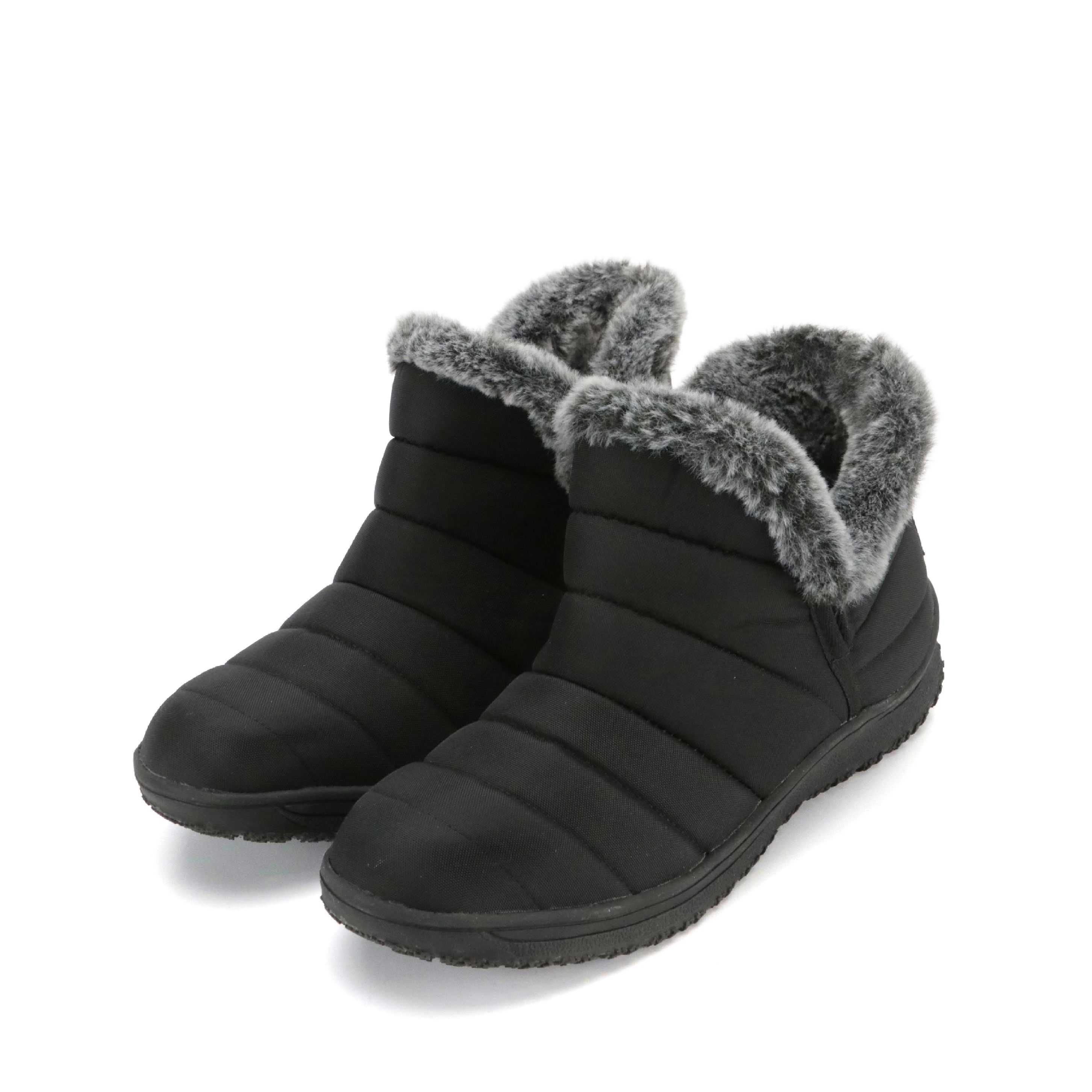 Minnetonka "Northtown" Faux Fur Lined Booties in Black Nylon