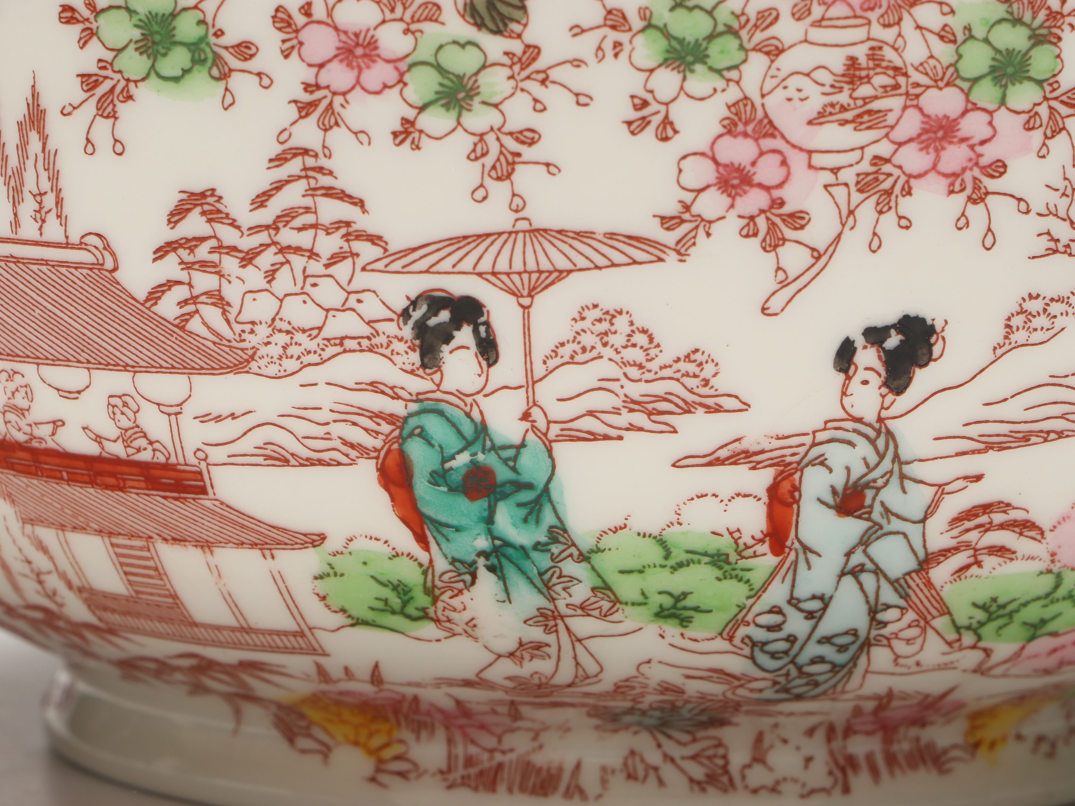 Japanese Famille Rose Porcelain Tea Service