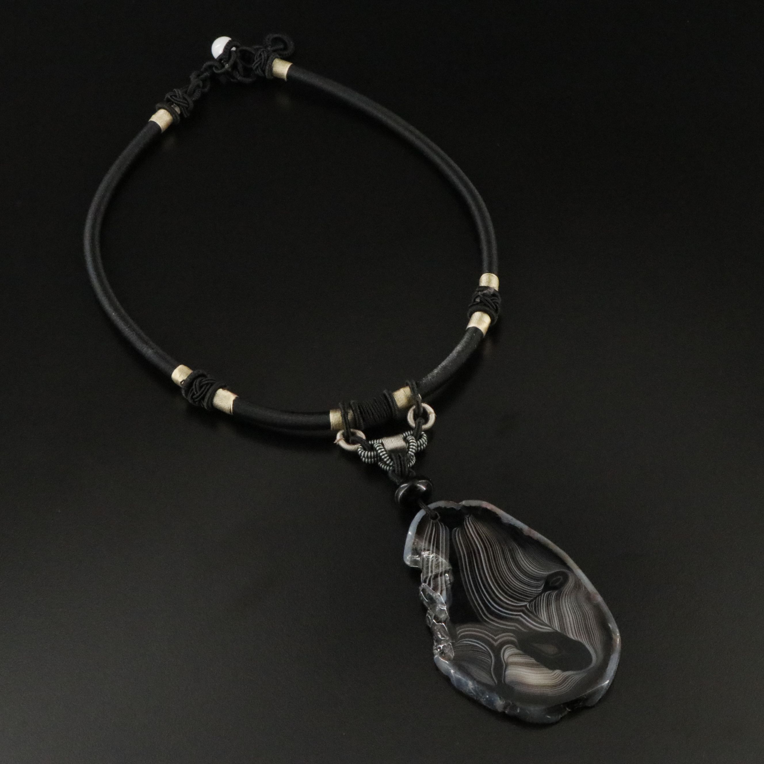 Cord Agate and Quartzite Necklace