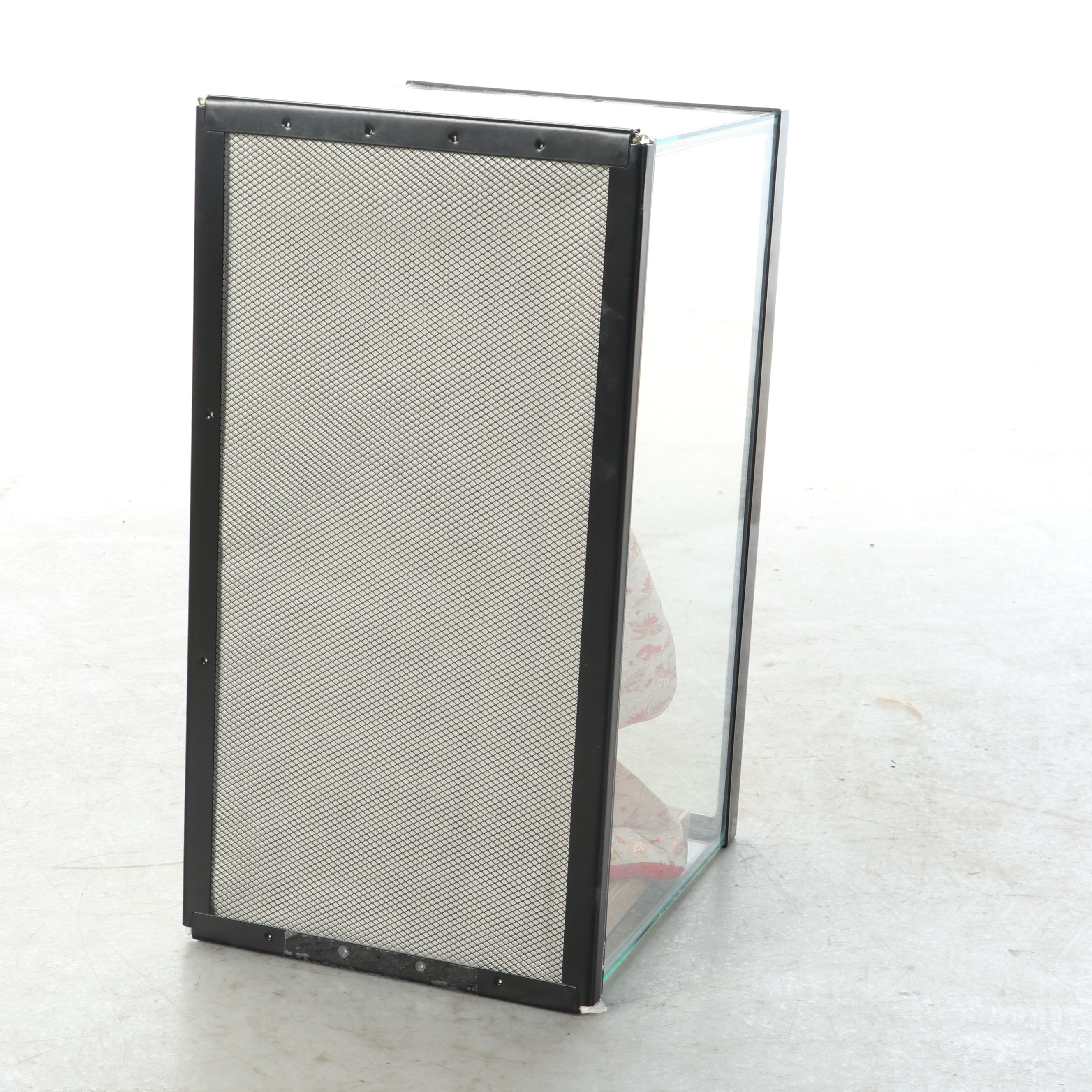 Japanese Handmade Woman Dressed in Kimono Holding Fan Fabric and Plaster Doll