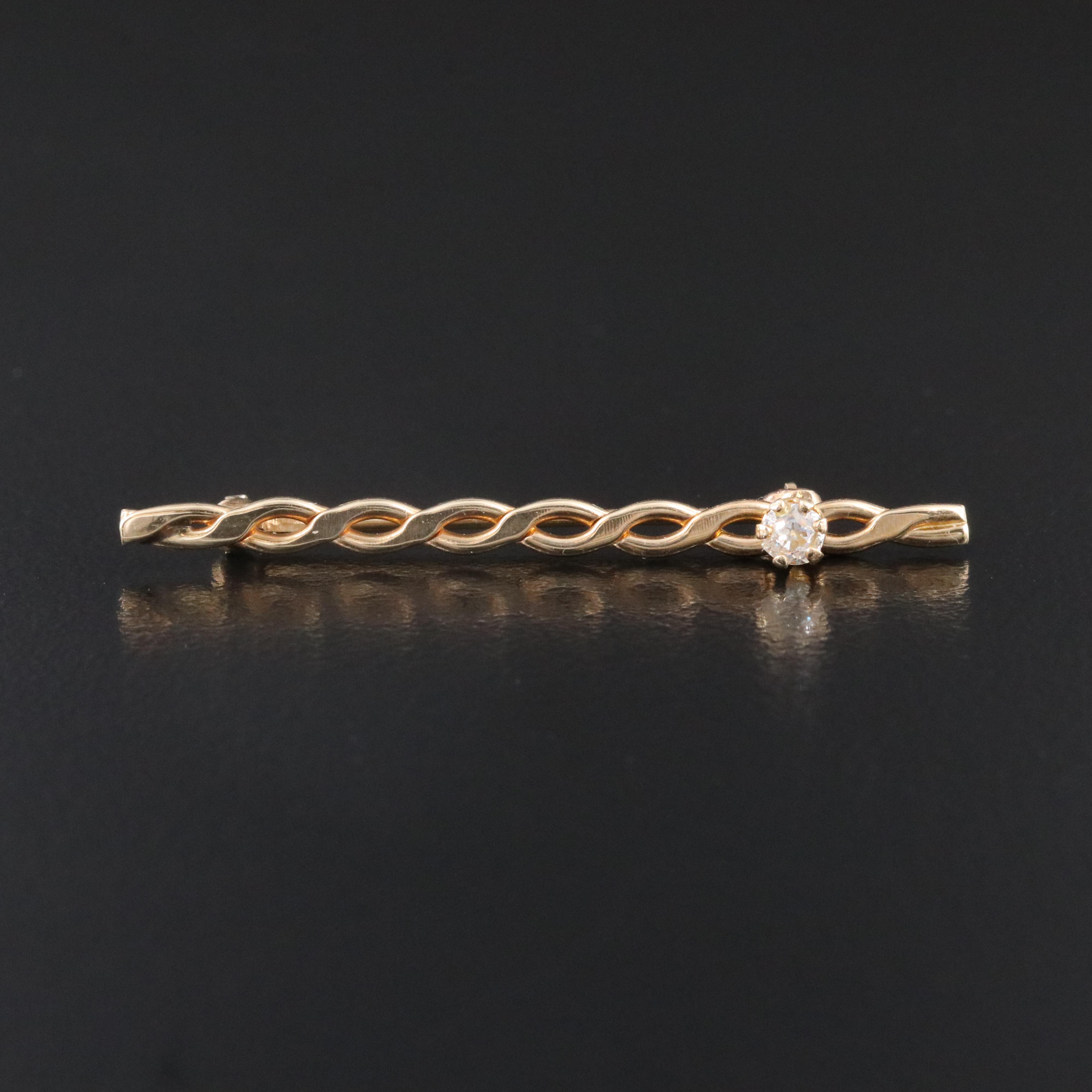 14K 0.09 CT Diamond Brooch