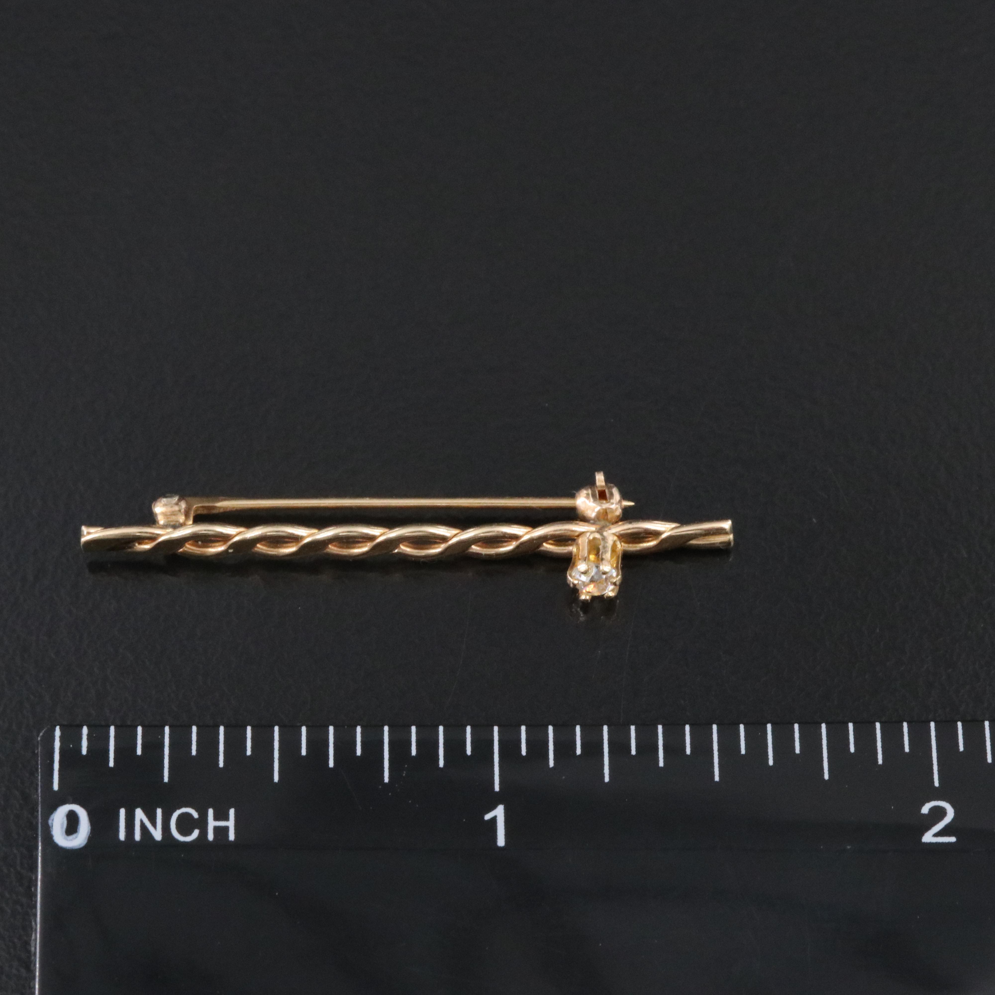 14K 0.09 CT Diamond Brooch