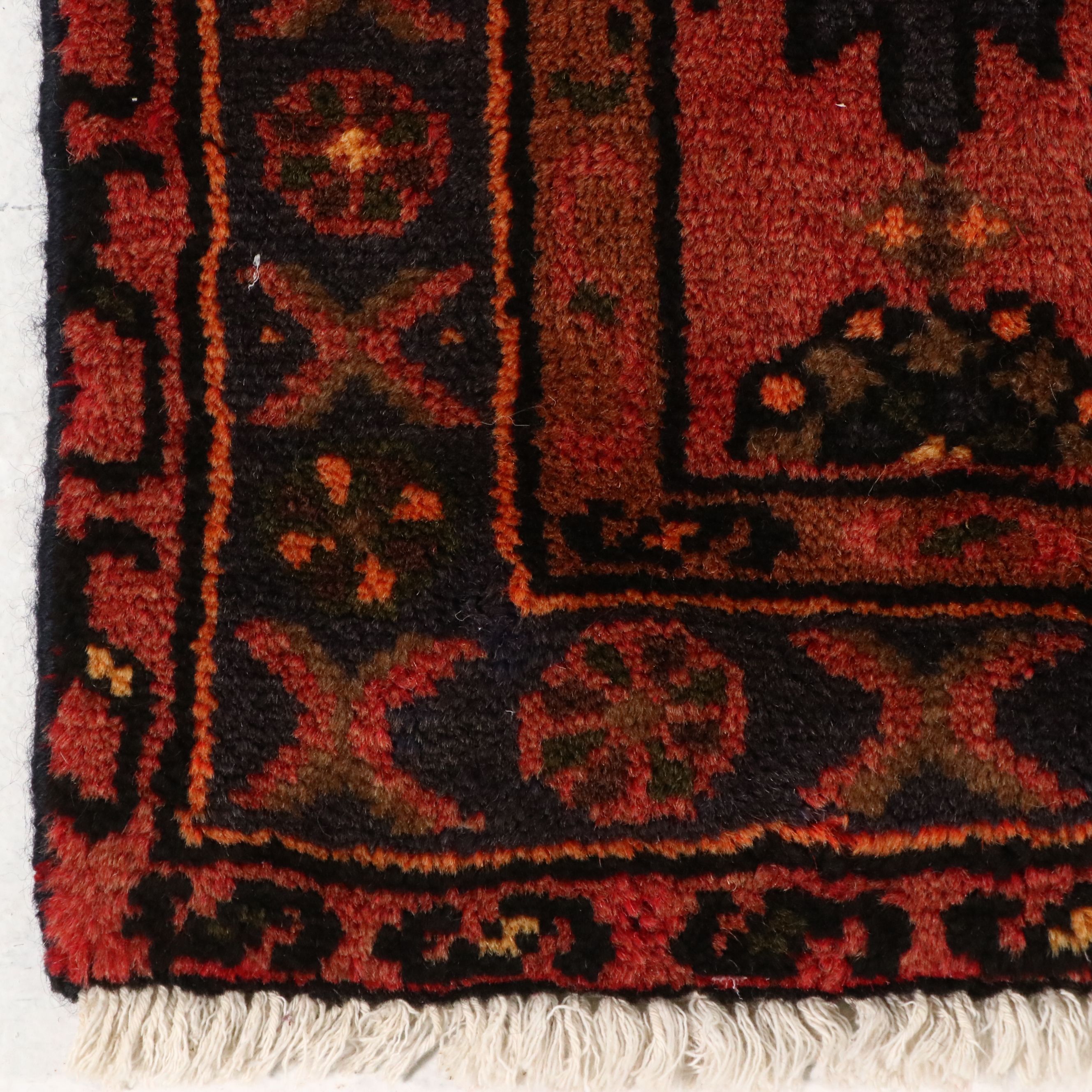 4'2 x 6'3 Hand-Knotted Persian Hamadan Area Rug