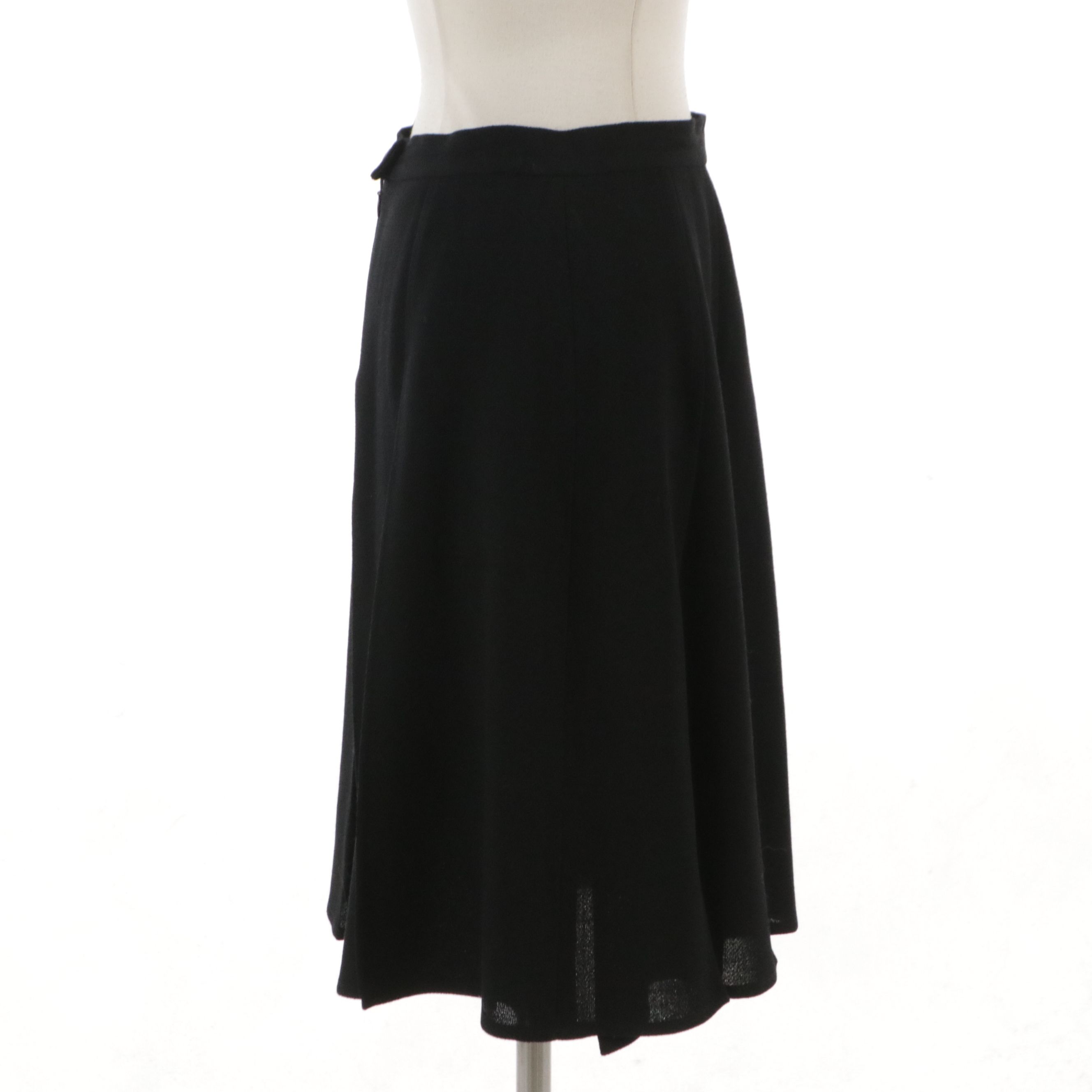 Chanel Boutique Split Pleat Skirt in Black Wool Crepe