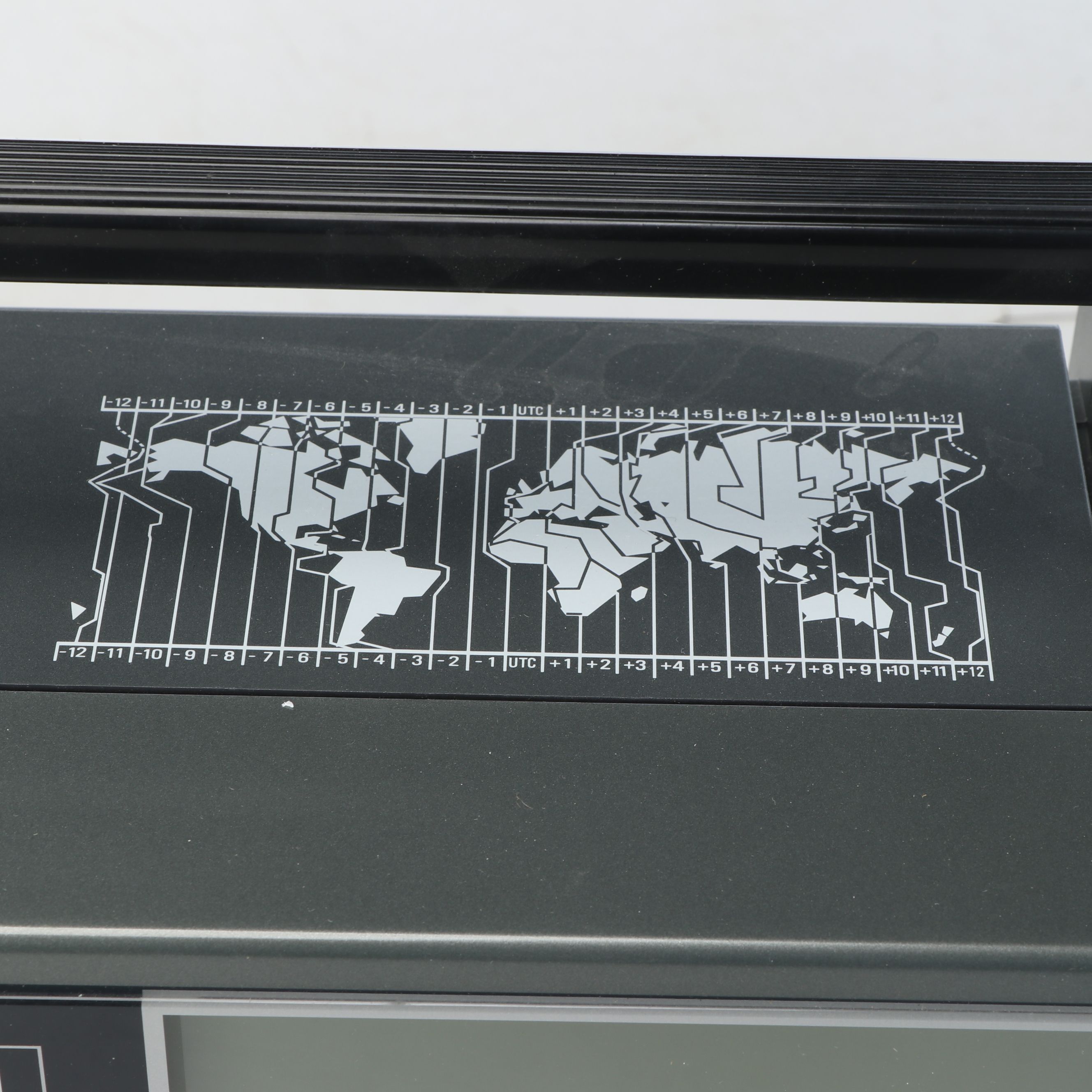 Grundig Satellit 800 Millennium Radio