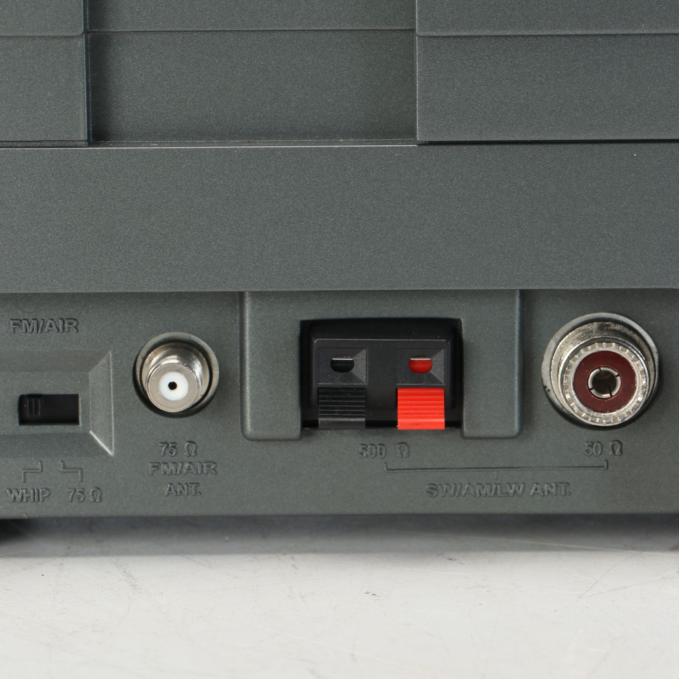 Grundig Satellit 800 Millennium Radio