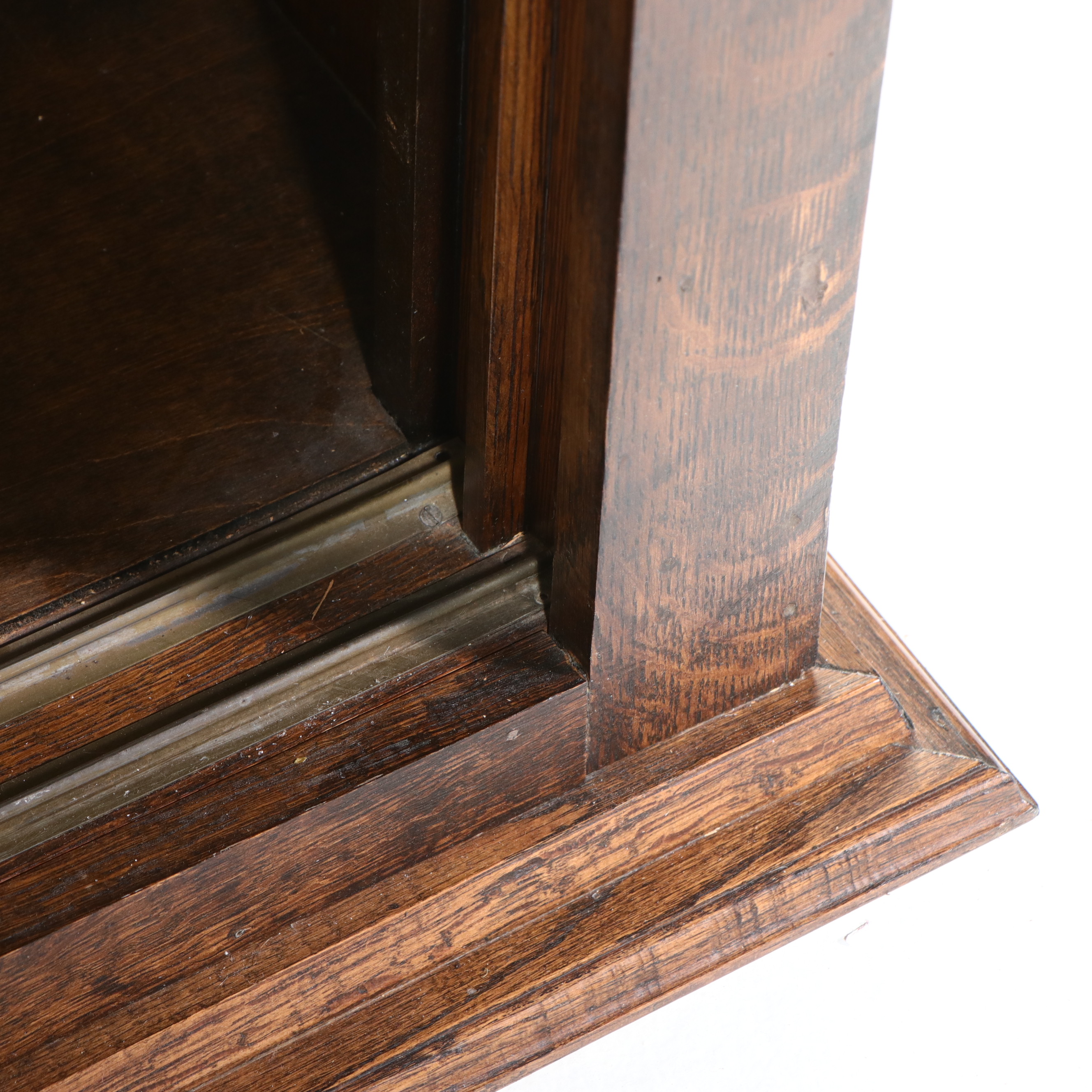 Federal Style Oak China Cabinet, Late 20th Century