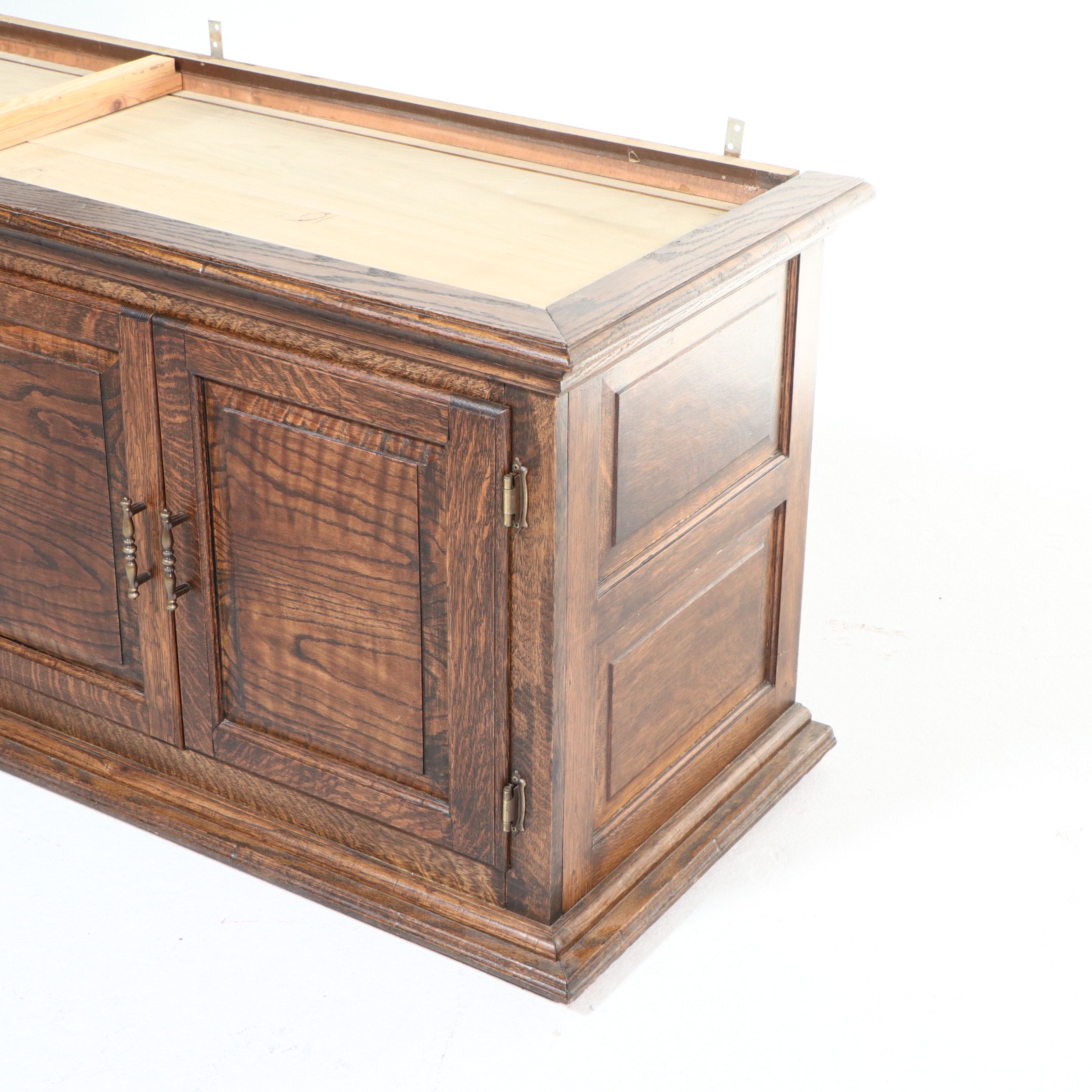 Federal Style Oak China Cabinet, Late 20th Century