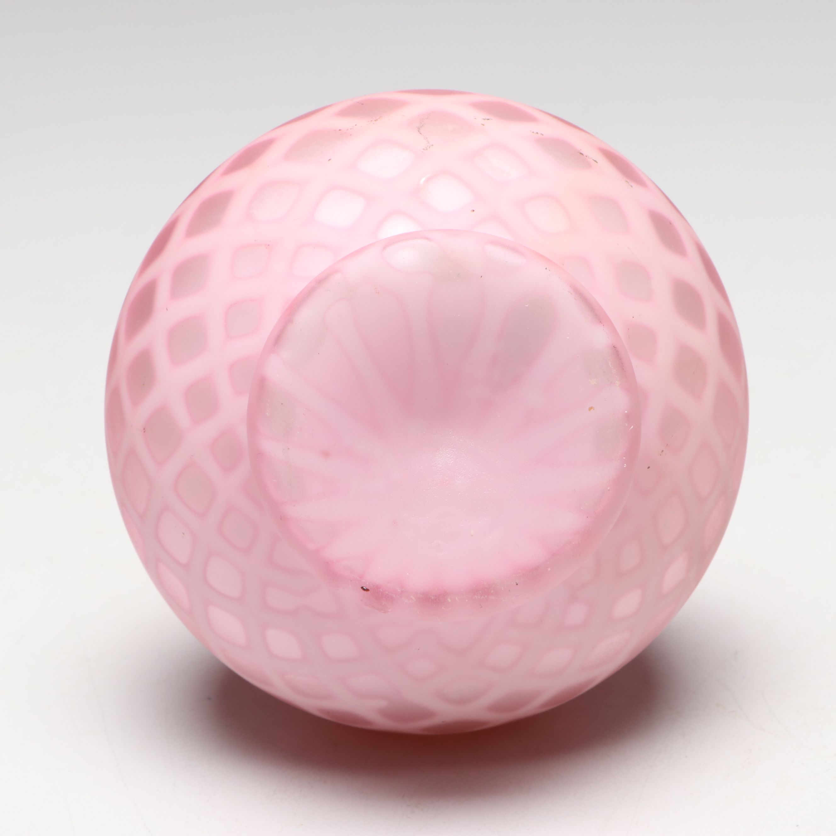 Satin Glass Diamond Quilted Pattern Oil Bottle with Spatter Glass Decanter