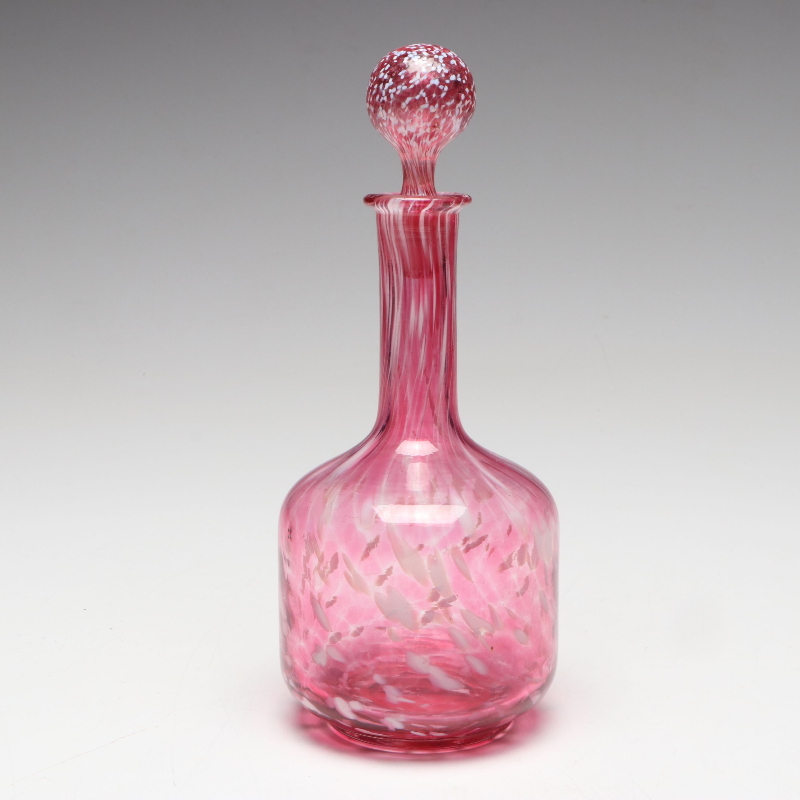 Satin Glass Diamond Quilted Pattern Oil Bottle with Spatter Glass Decanter