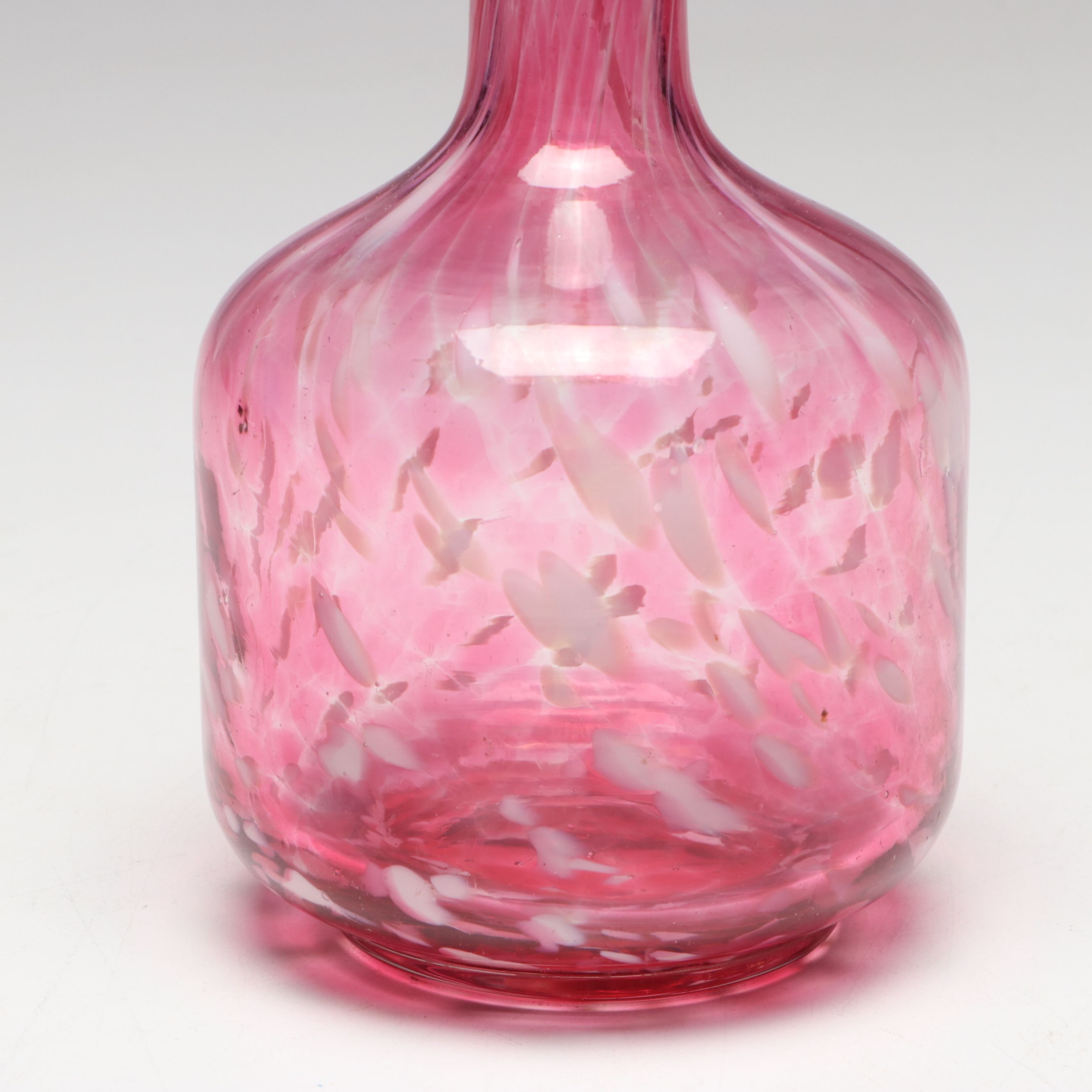 Satin Glass Diamond Quilted Pattern Oil Bottle with Spatter Glass Decanter