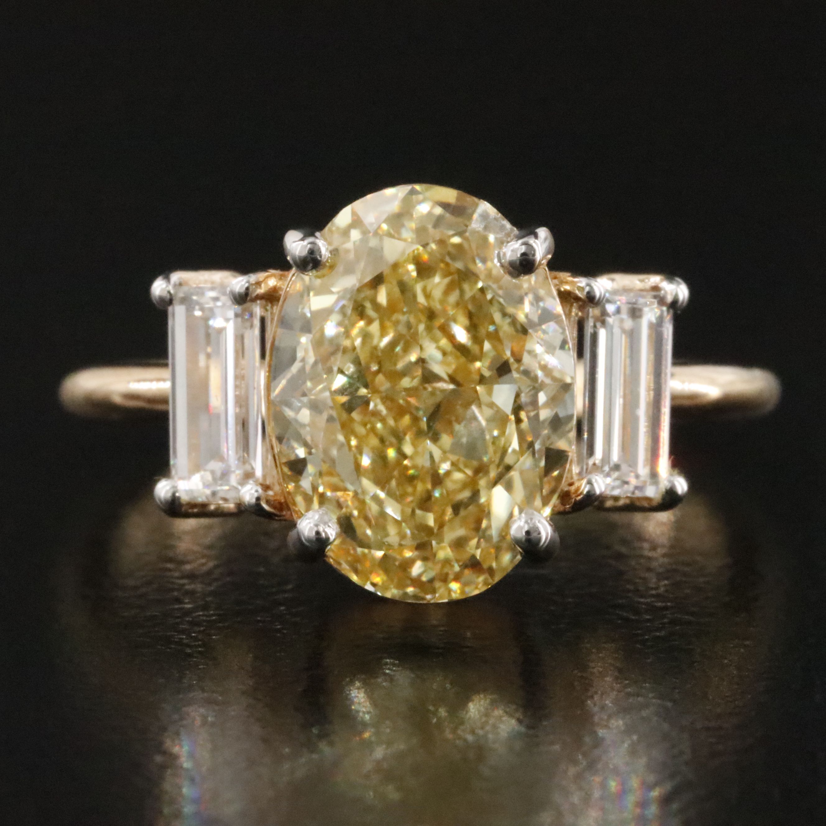 18K 3.59 CTW Lab Grown Diamond Ring w/ IGI Report & Fancy Intense Yellow Center