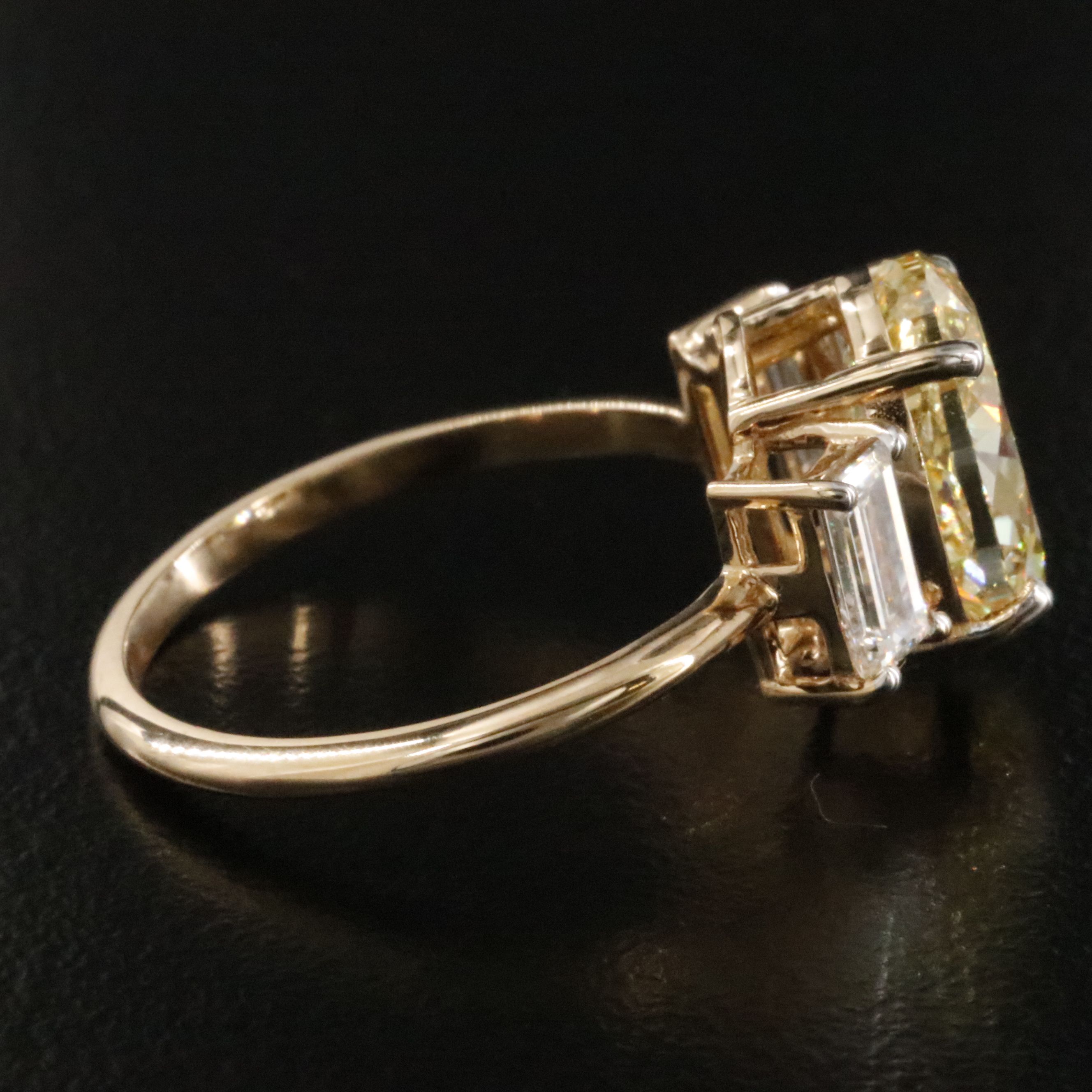 18K 3.59 CTW Lab Grown Diamond Ring w/ IGI Report & Fancy Intense Yellow Center