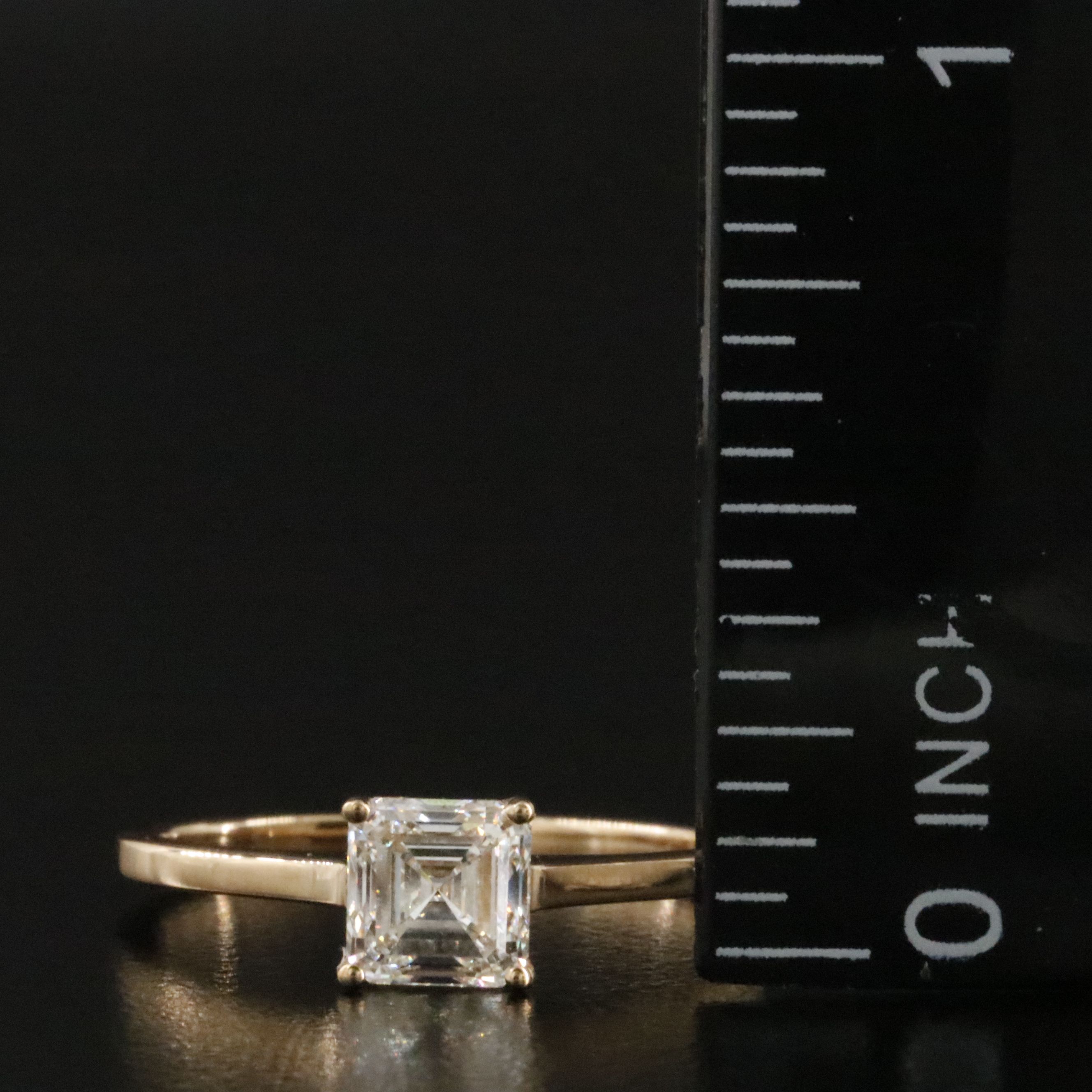 18K 1.00 CT Internally Flawless Diamond Solitaire Ring with GIA Report