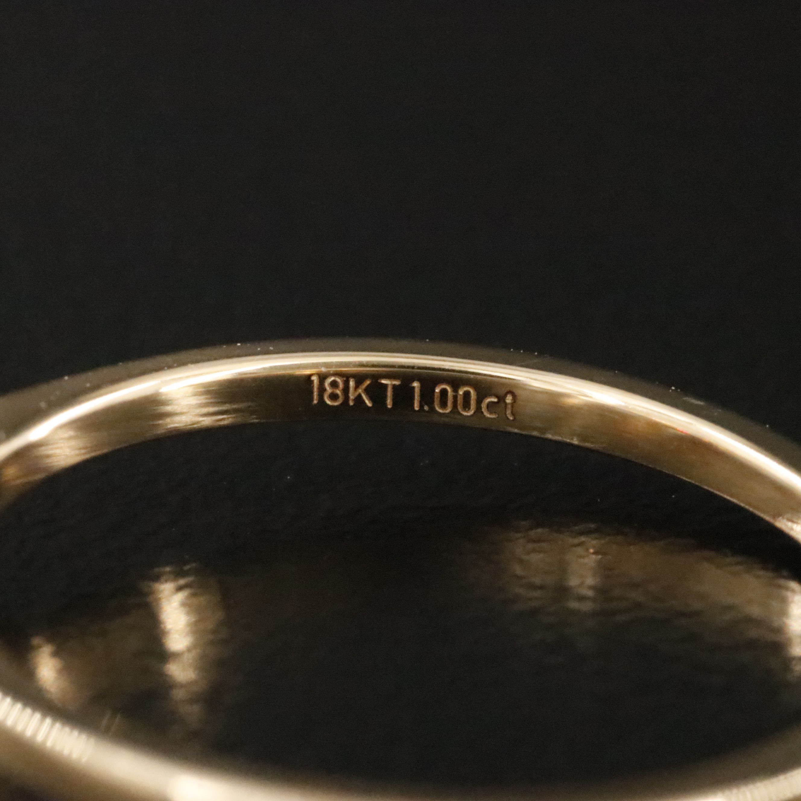 18K 1.00 CT Internally Flawless Diamond Solitaire Ring with GIA Report