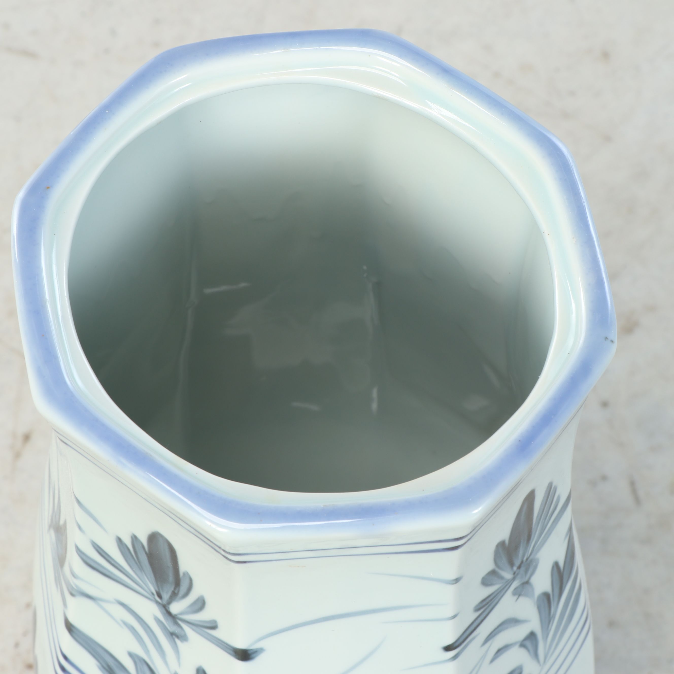 Chinese Blue Hand-Painted Porcelain Vase, Mid to Late 20th Century