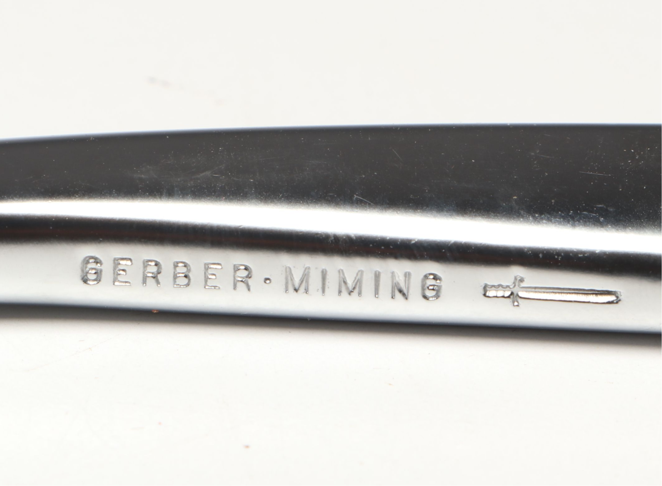 Gerber "Miming" Stainless Steel Dinner Knives with Walnut Case, 1960s